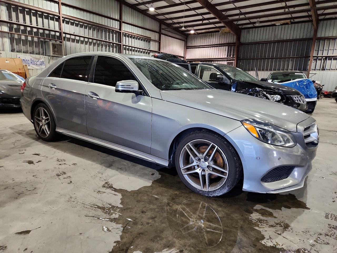 2014 Mercedes-benz E 350 Gray vin: WDDHF5KB4EA993569
