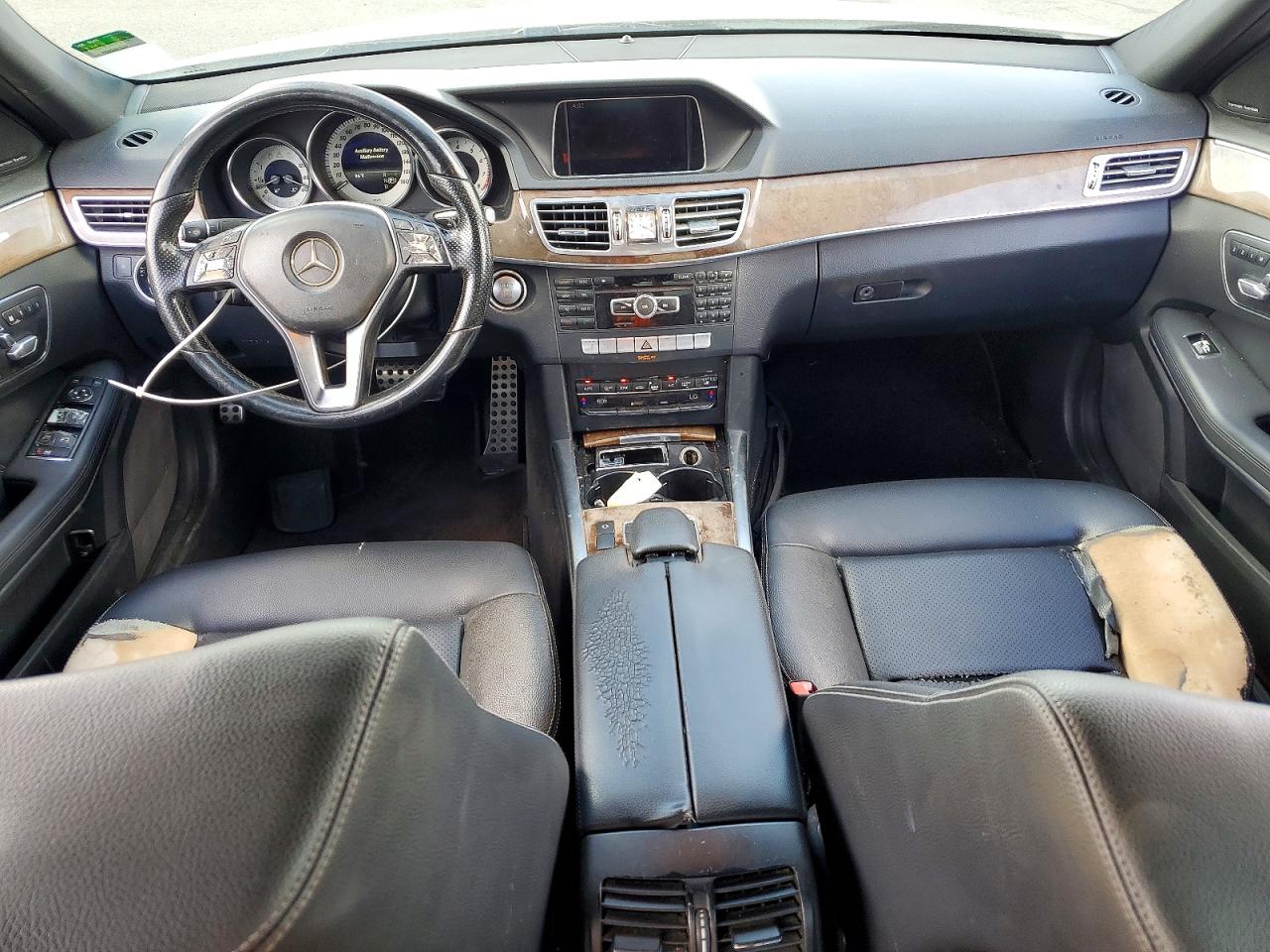 2014 Mercedes-benz E 350 White vin: WDDHF5KB4EB019195
