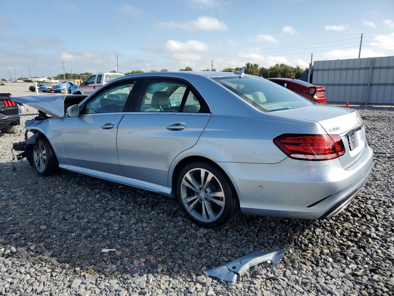 2014 Mercedes-benz E 350 Silver vin: WDDHF5KB4EB054741