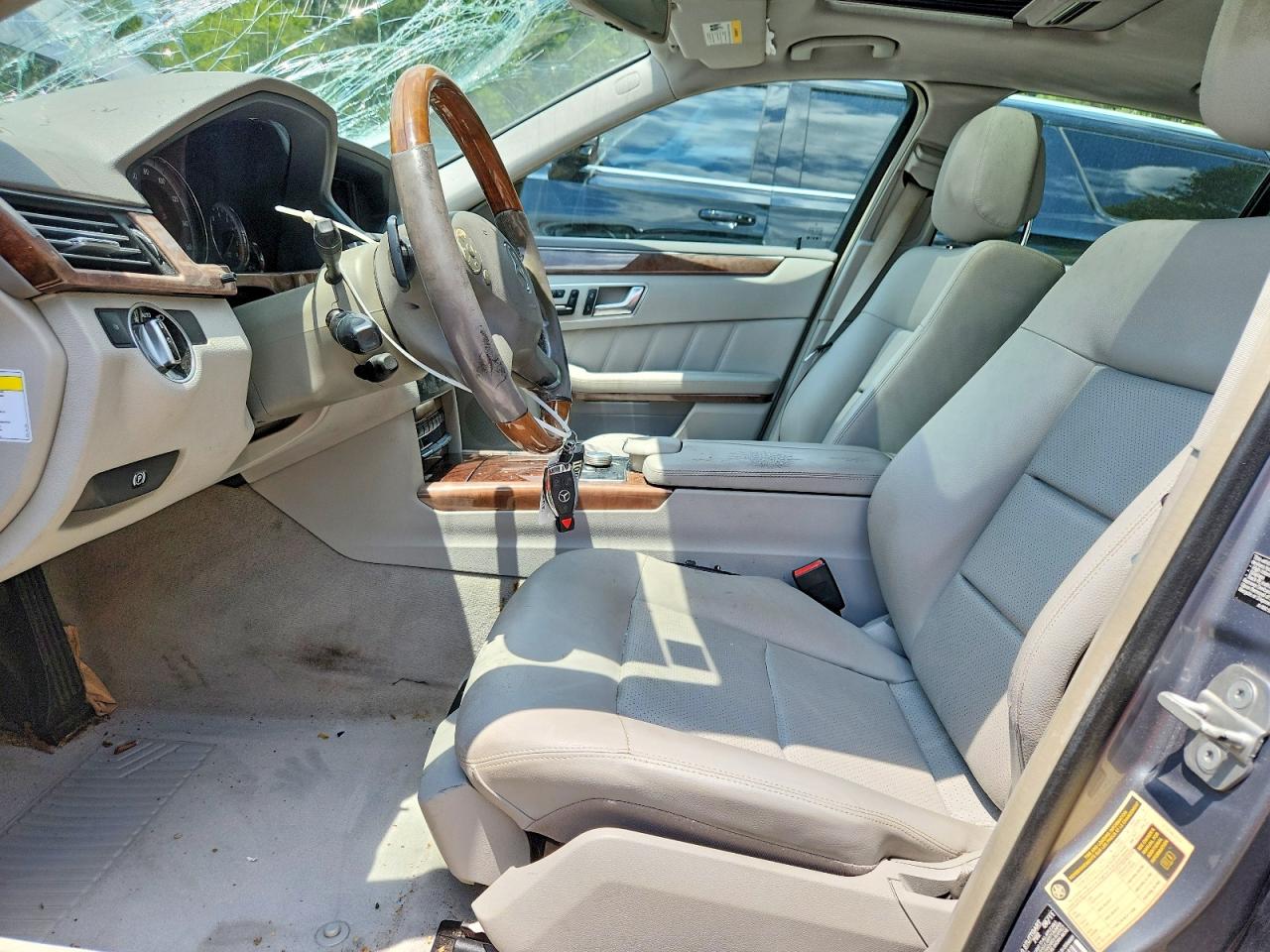 2012 Mercedes-benz E 350 Silver vin: WDDHF5KB5CA534595