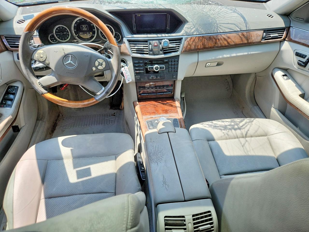 2012 Mercedes-benz E 350 Silver vin: WDDHF5KB5CA534595