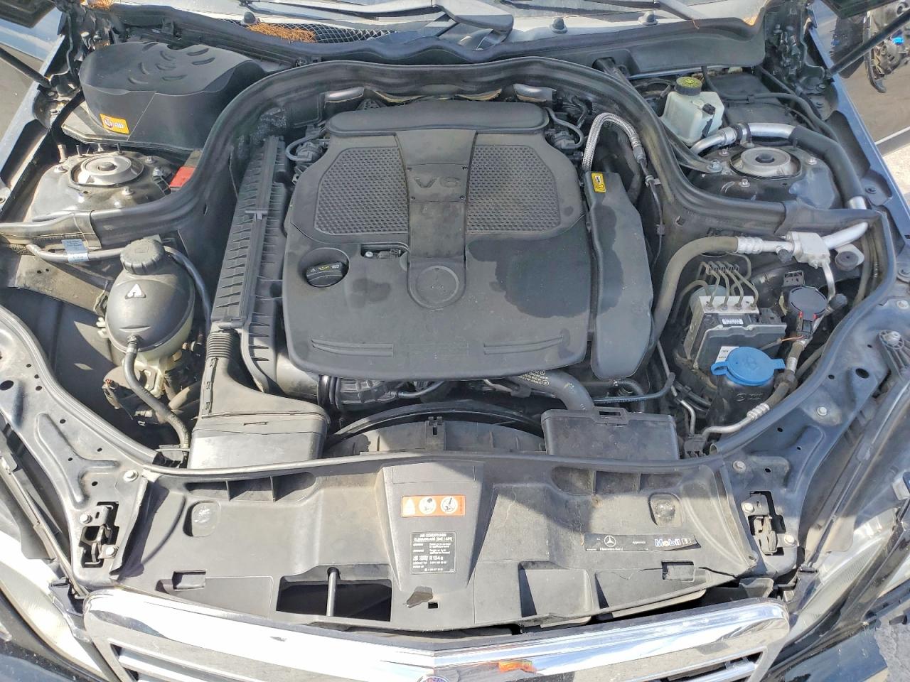 2013 Mercedes-benz E 350 Black vin: WDDHF5KB5DA692405