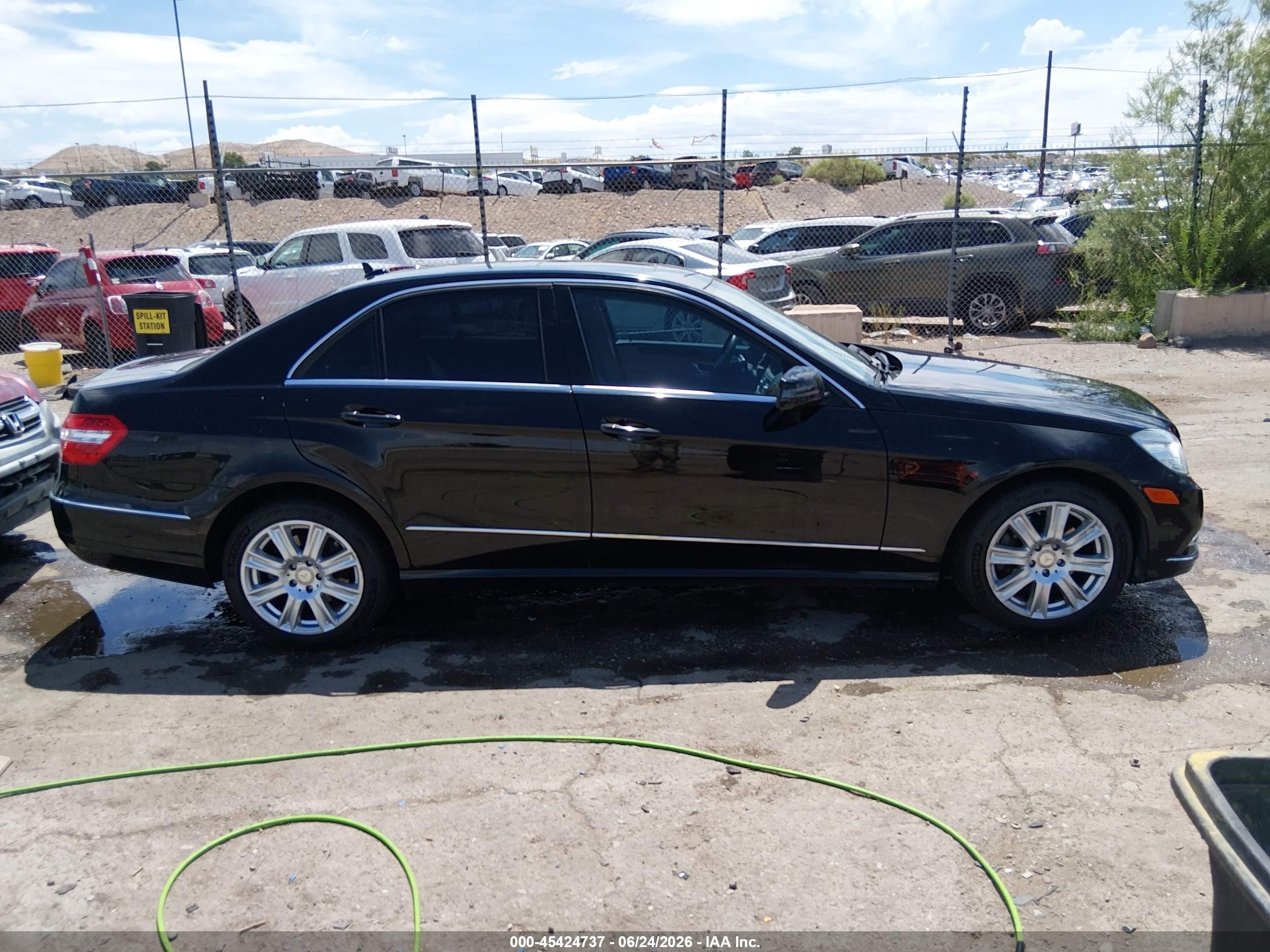 2013 Mercedes-benz E 350   Black vin: WDDHF5KB5DA722406