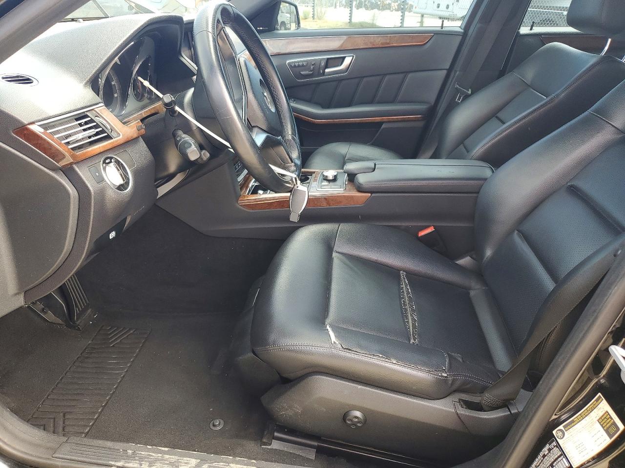 2013 Mercedes-benz E 350 Черный vin: WDDHF5KB5DA732854