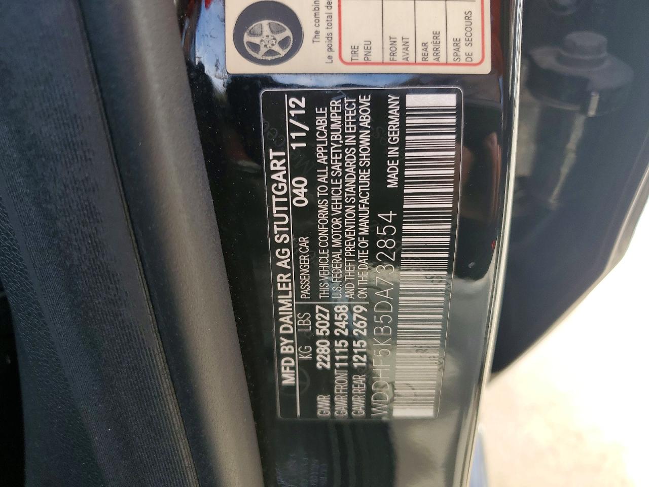 2013 Mercedes-benz E 350 Черный vin: WDDHF5KB5DA732854