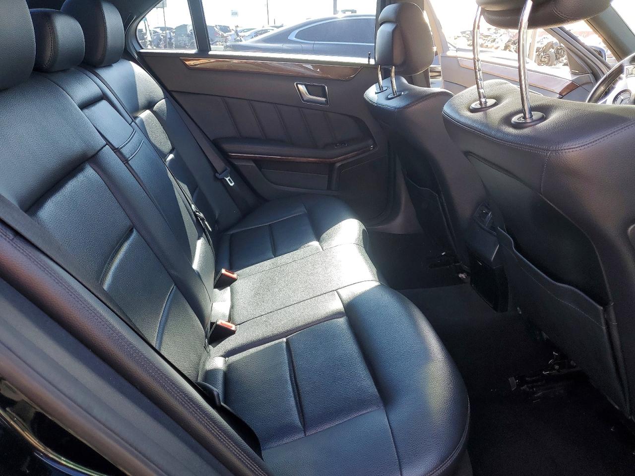 2013 Mercedes-benz E 350 Black vin: WDDHF5KB5DA747421