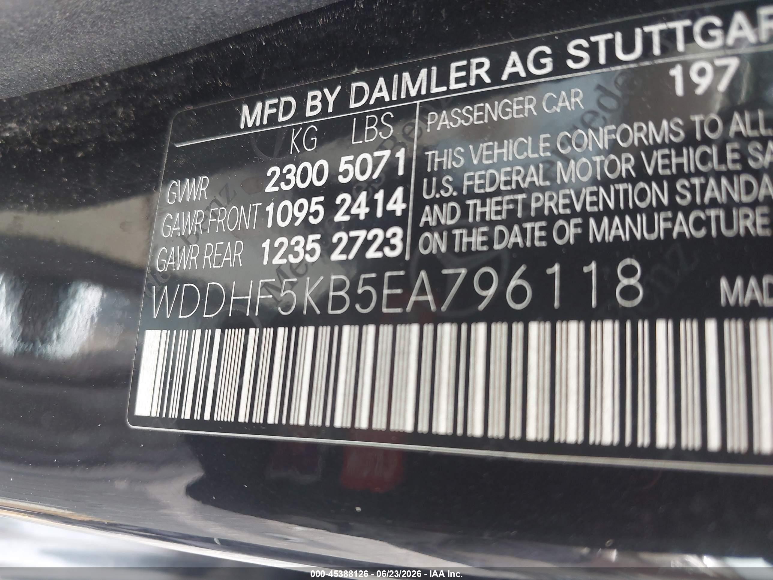 2014 Mercedes-benz E 350   Black vin: WDDHF5KB5EA796118