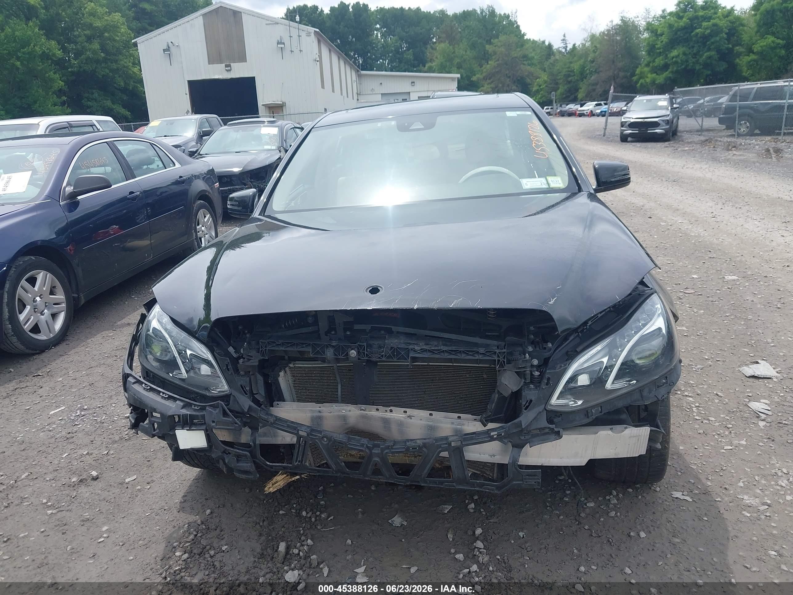 2014 Mercedes-benz E 350   Black vin: WDDHF5KB5EA796118