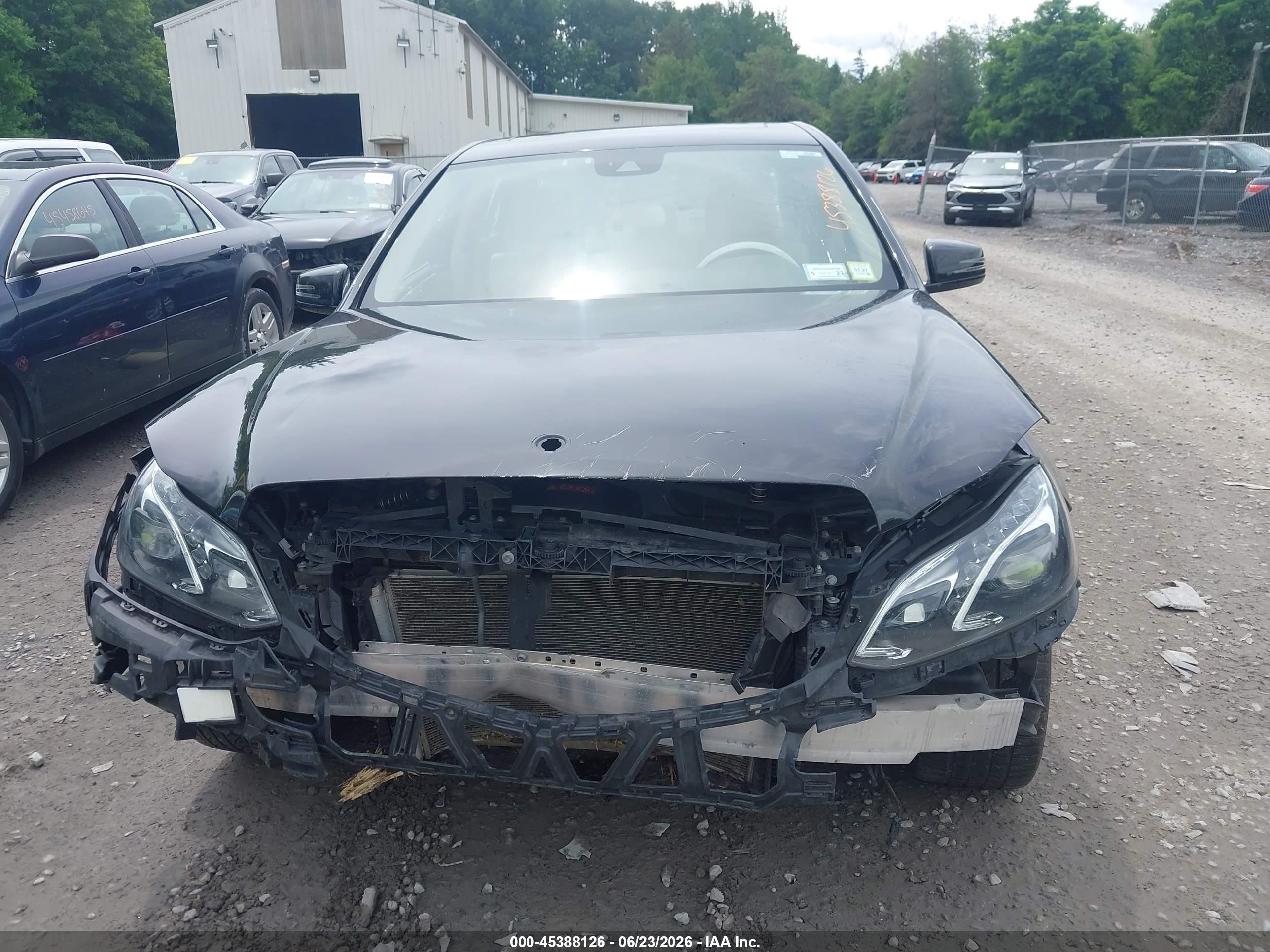 2014 Mercedes-benz E 350   Black vin: WDDHF5KB5EA796118
