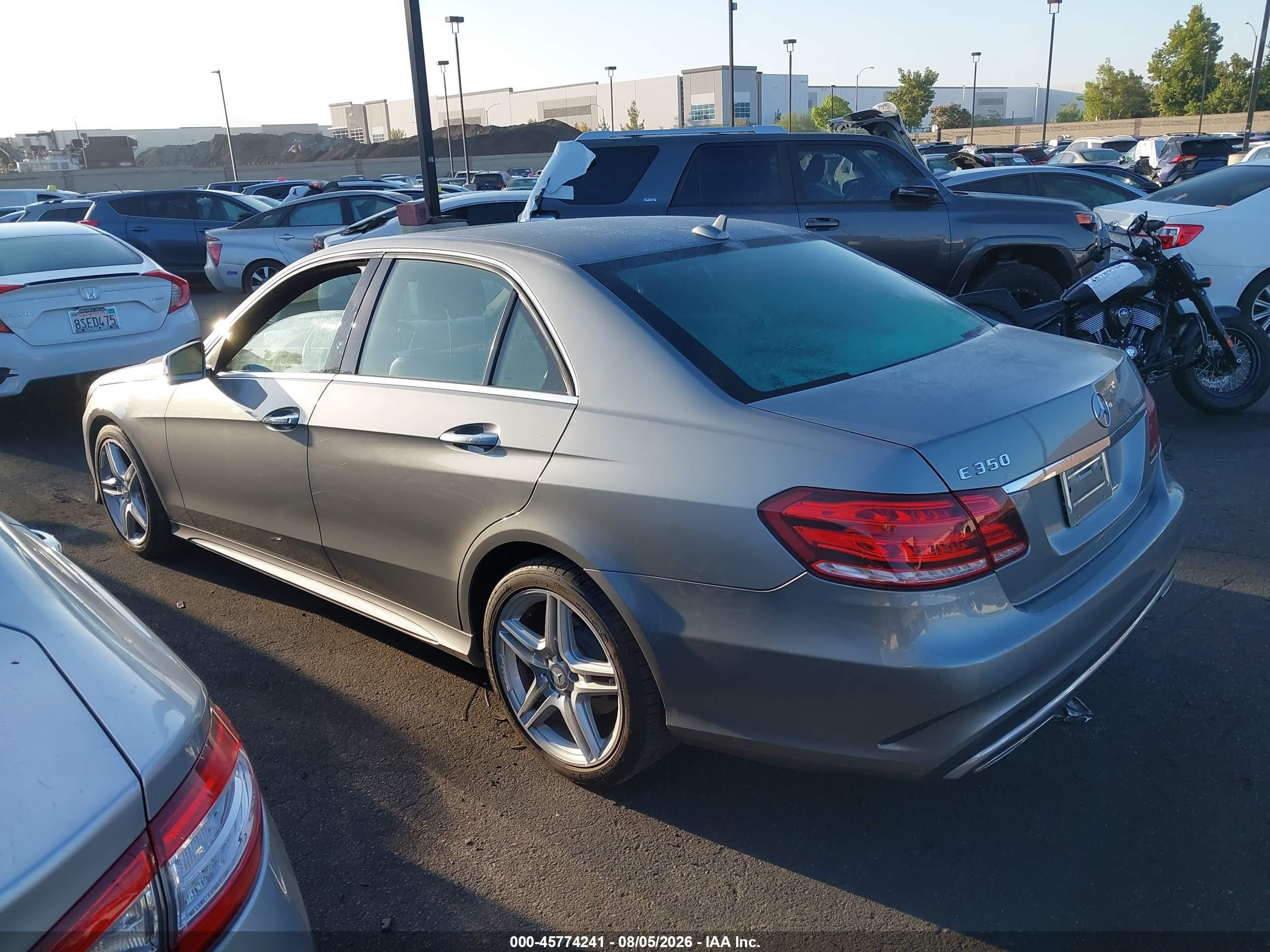 2014 Mercedes-benz E 350   Silver vin: WDDHF5KB5EA840537