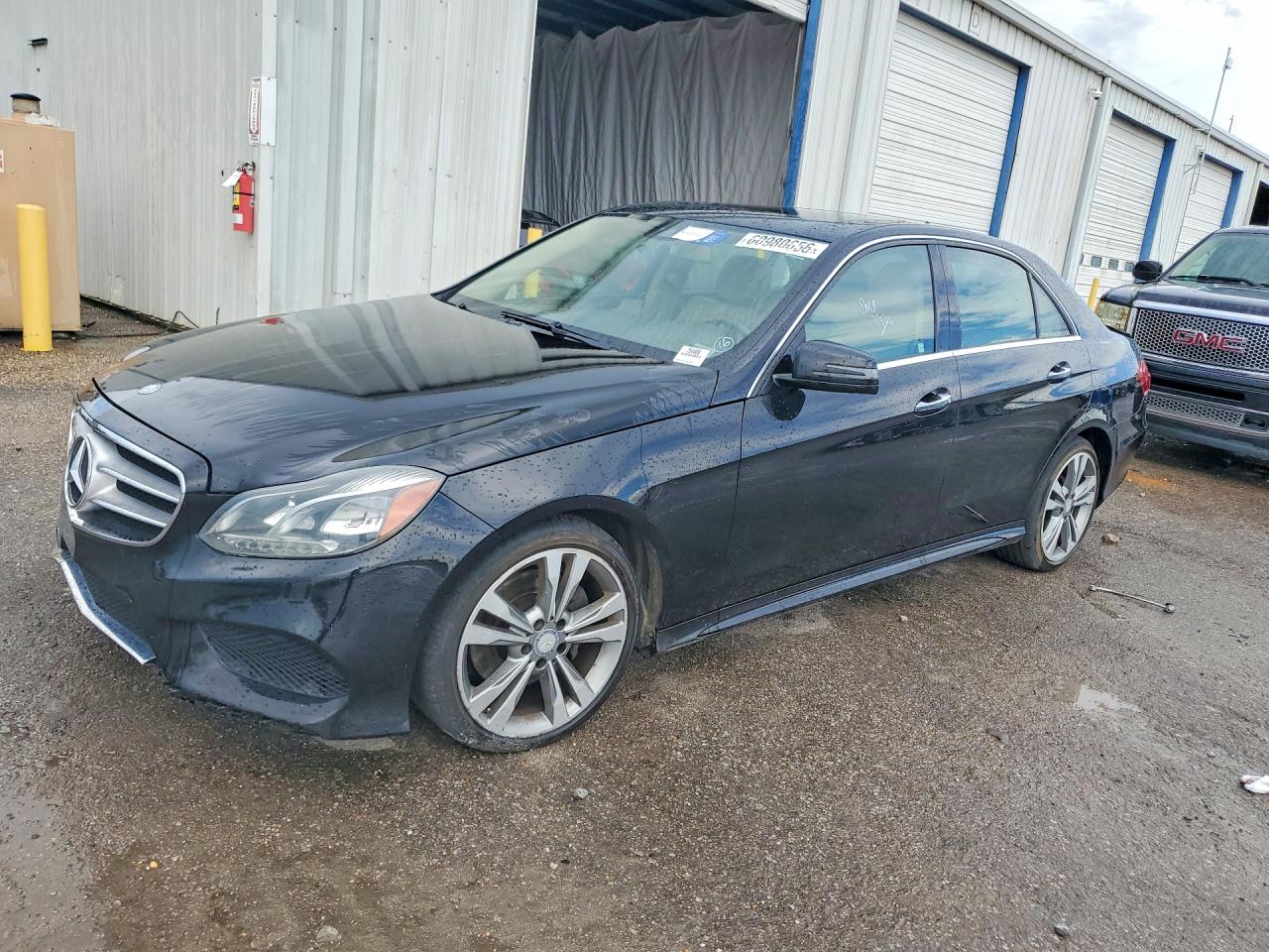 2014 Mercedes-benz E 350 Black vin: WDDHF5KB5EA872453