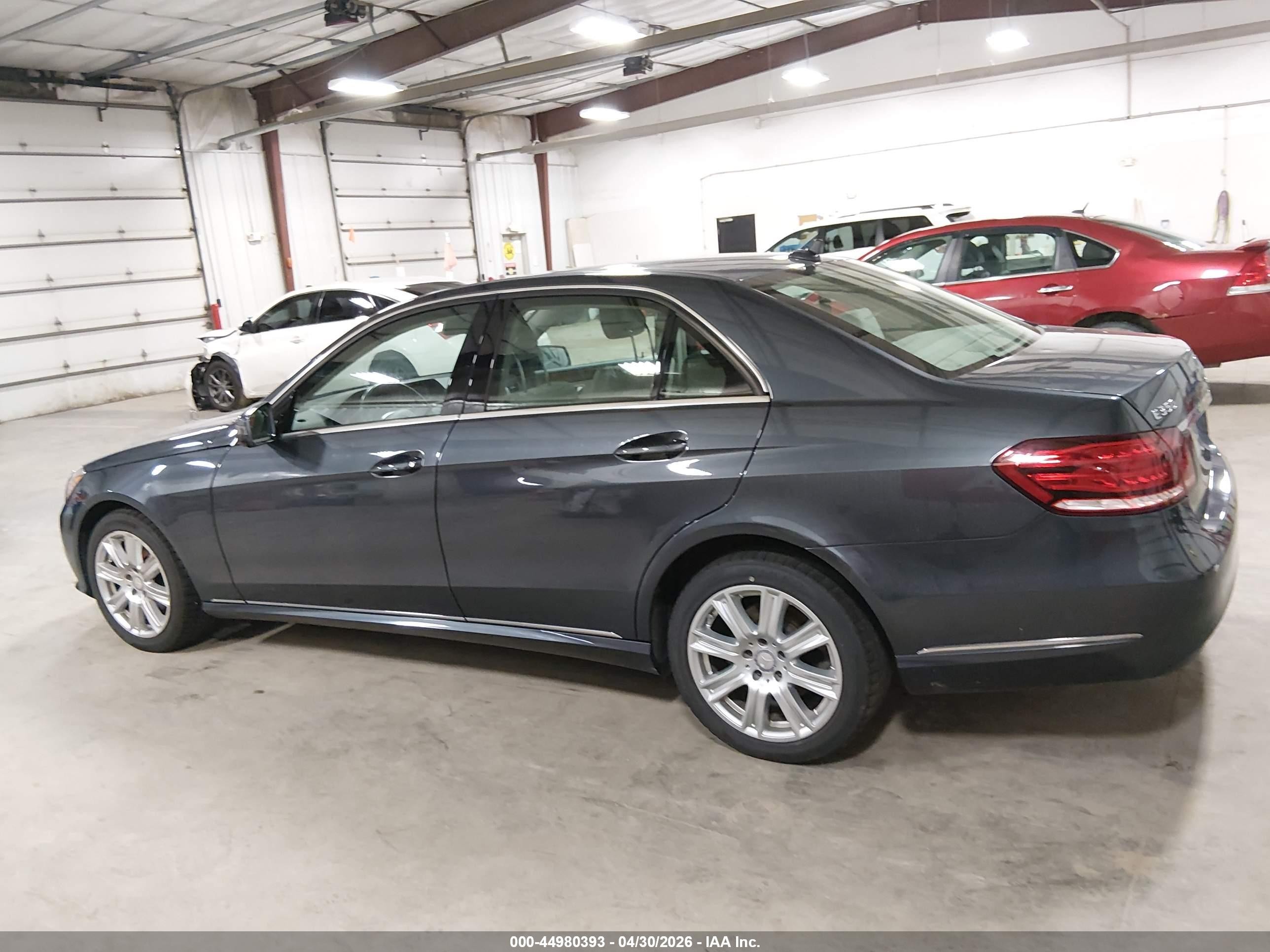 2014 Mercedes-benz E 350   Gray vin: WDDHF5KB5EA896204