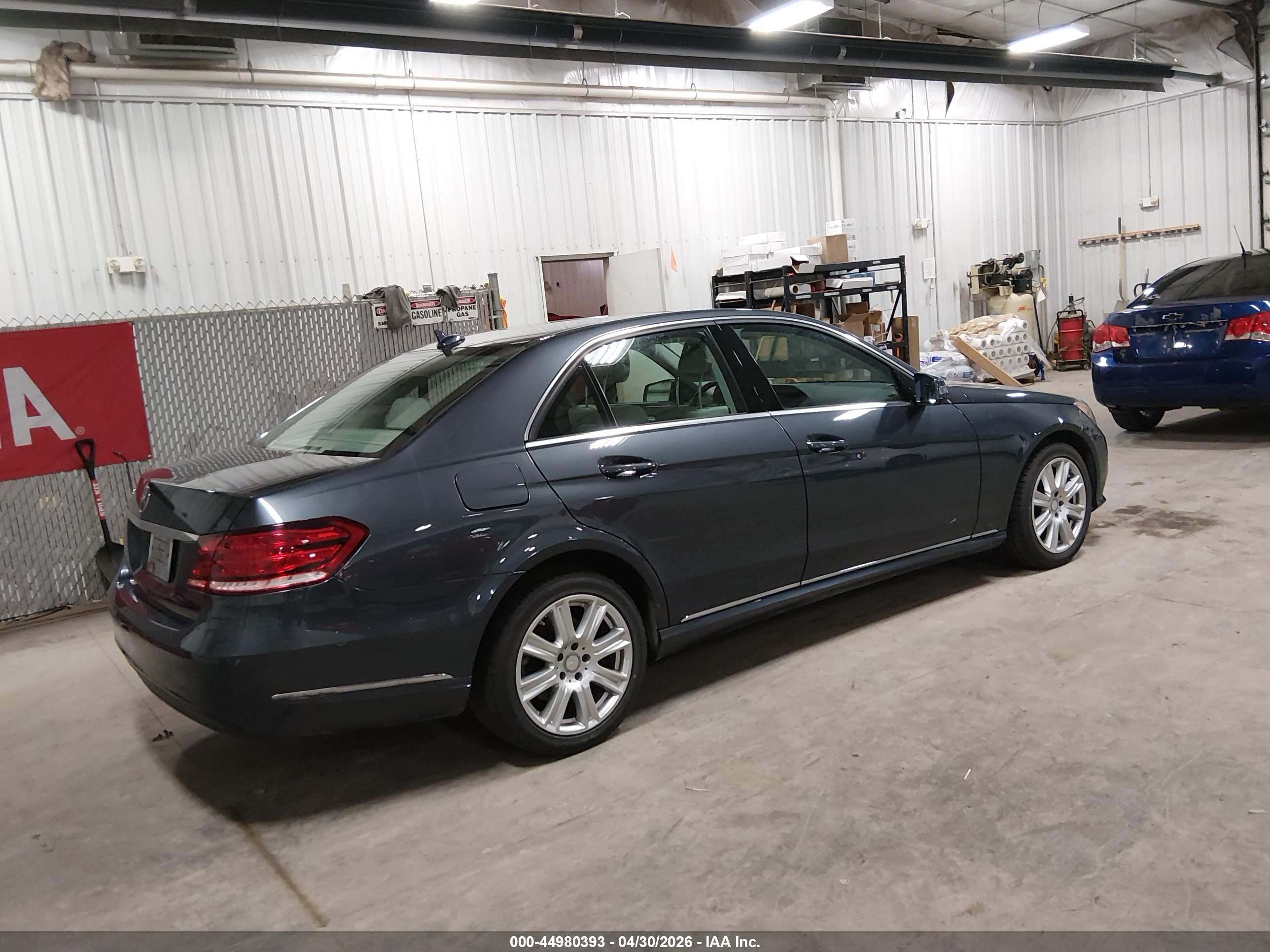 2014 Mercedes-benz E 350   Gray vin: WDDHF5KB5EA896204