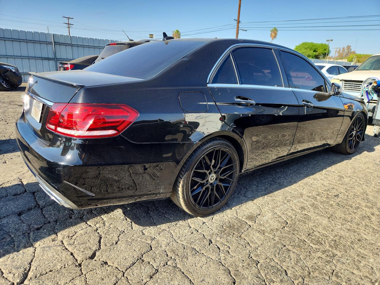 2014 Mercedes-benz E 350 Black vin: WDDHF5KB5EA919206