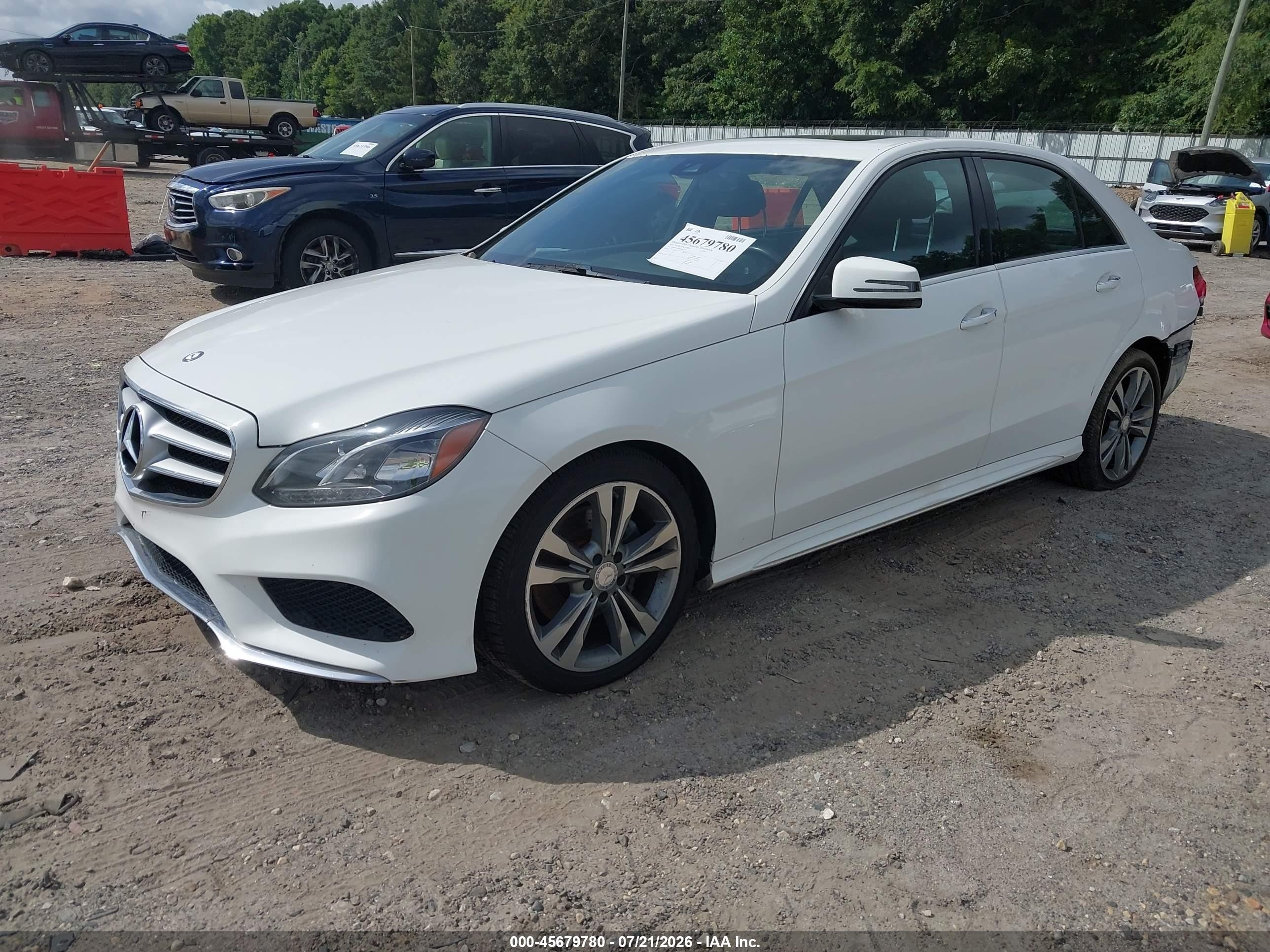 2014 Mercedes-benz E 350   White vin: WDDHF5KB5EB001515