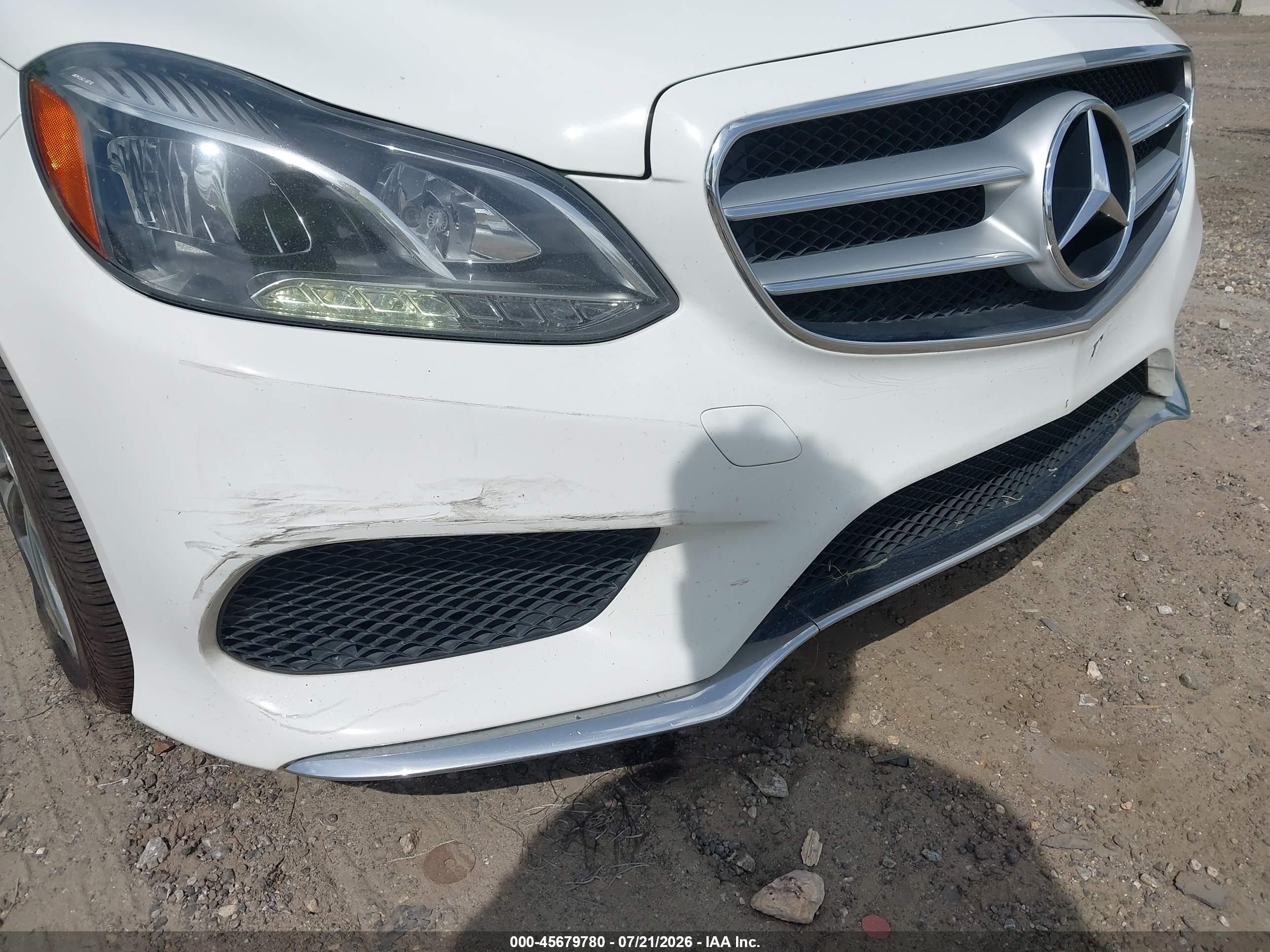 2014 Mercedes-benz E 350   White vin: WDDHF5KB5EB001515