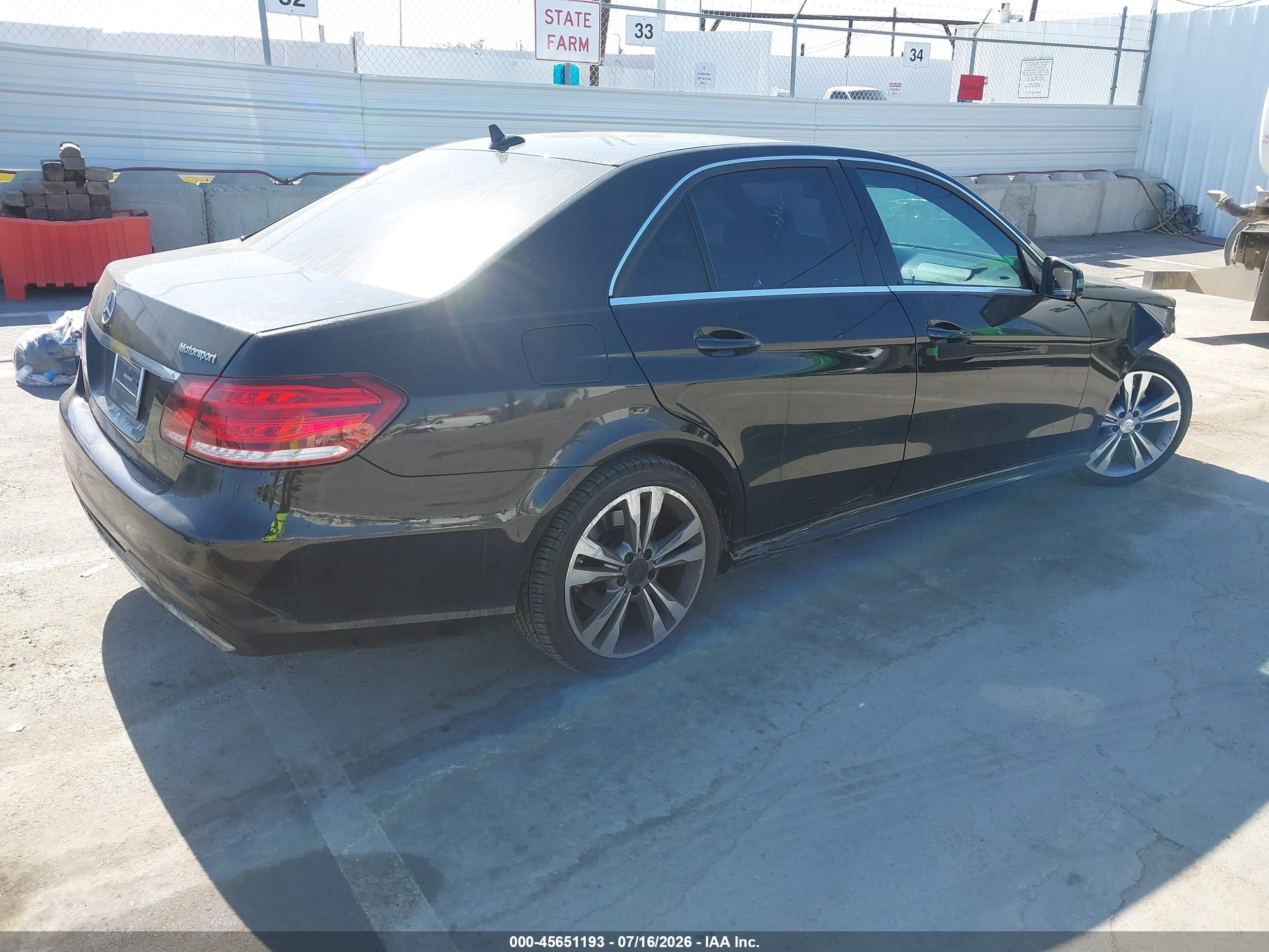 2014 Mercedes-benz E 350   Black vin: WDDHF5KB5EB001563
