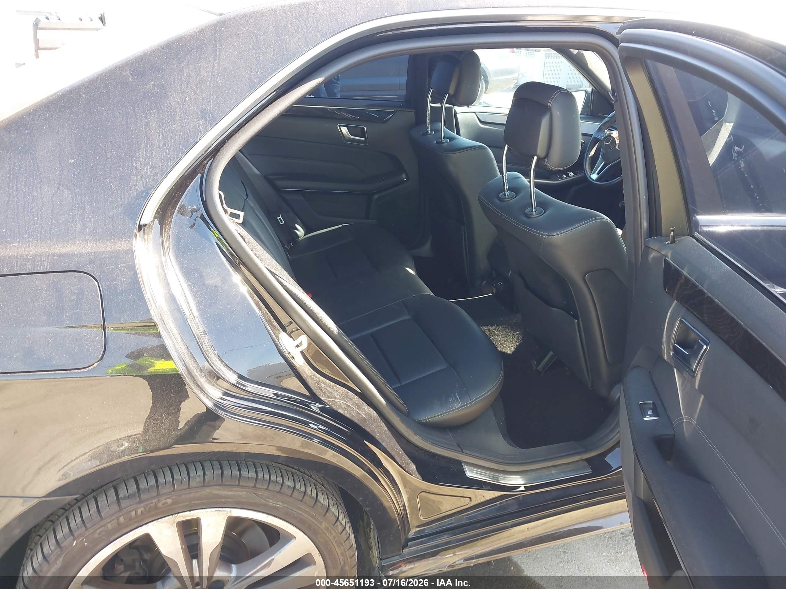 2014 Mercedes-benz E 350   Black vin: WDDHF5KB5EB001563