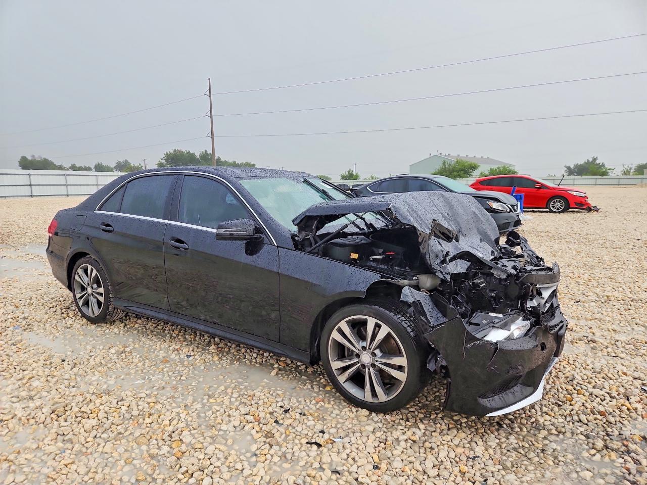2014 Mercedes-benz E 350 Black vin: WDDHF5KB5EB039990