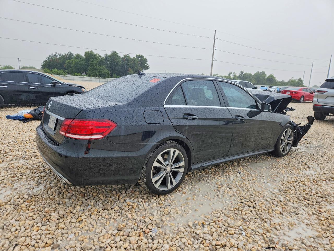 2014 Mercedes-benz E 350 Black vin: WDDHF5KB5EB039990