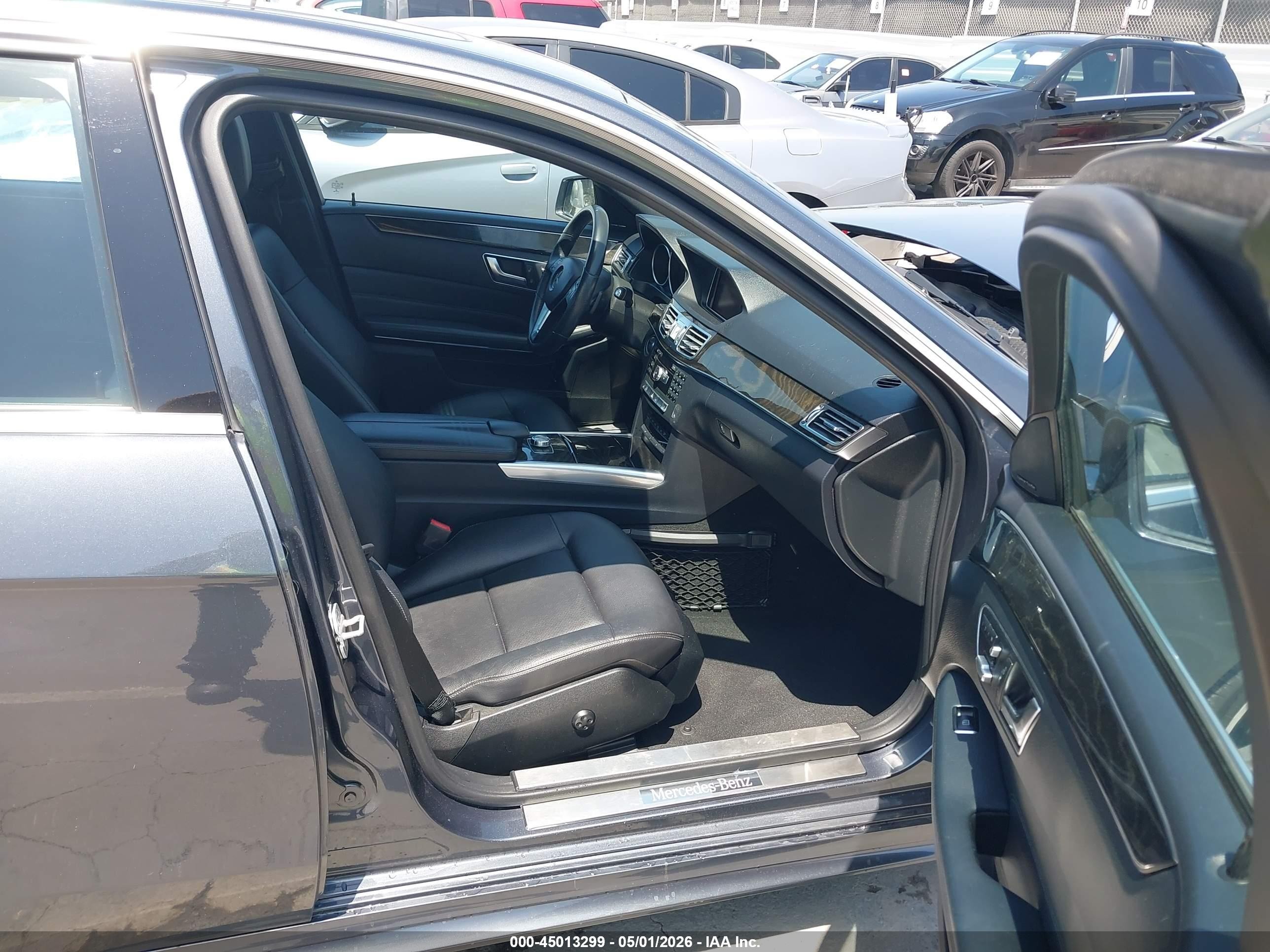 2014 Mercedes-benz E 350   Light Blue vin: WDDHF5KB5EB042971