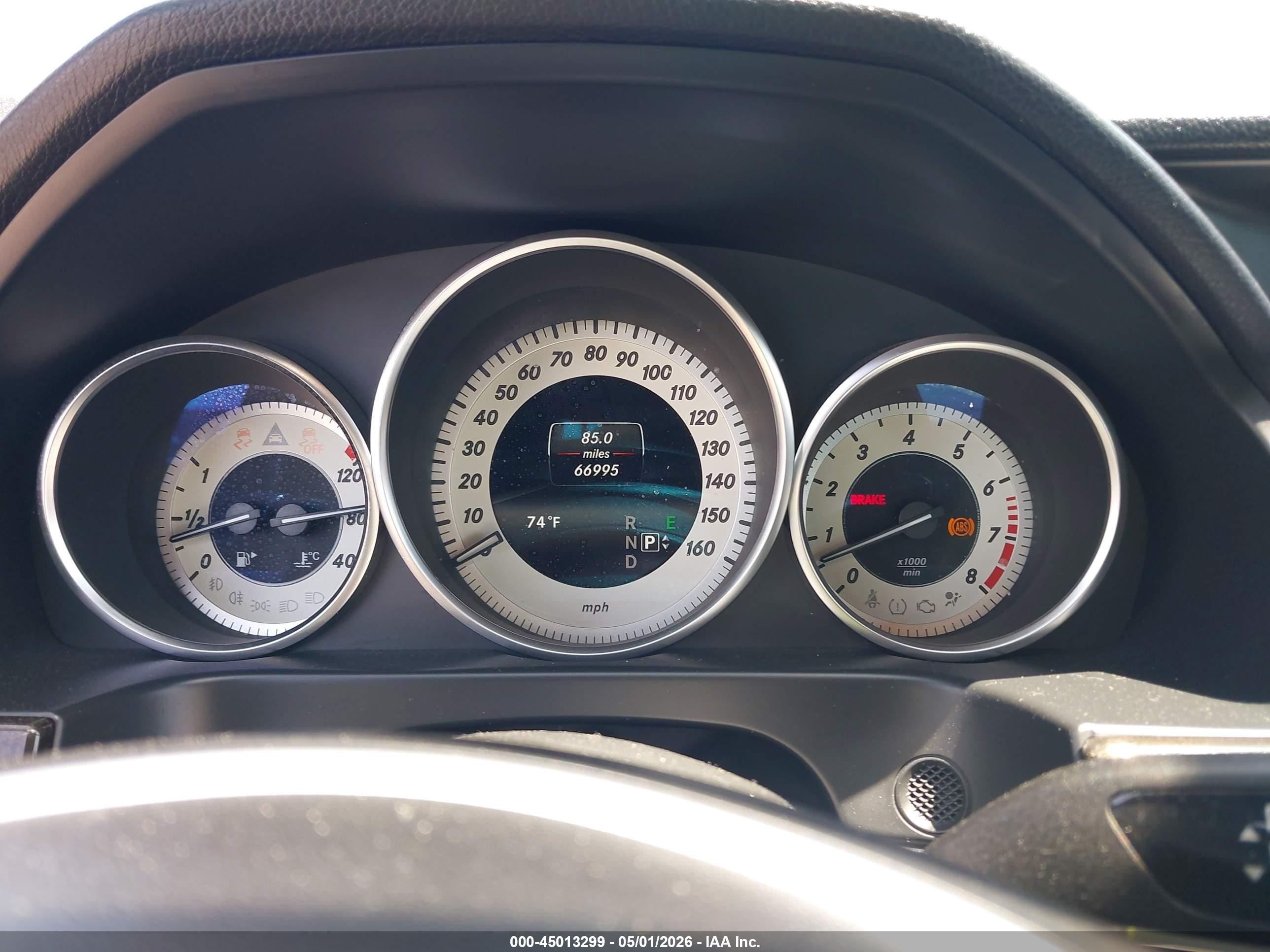 2014 Mercedes-benz E 350   Light Blue vin: WDDHF5KB5EB042971