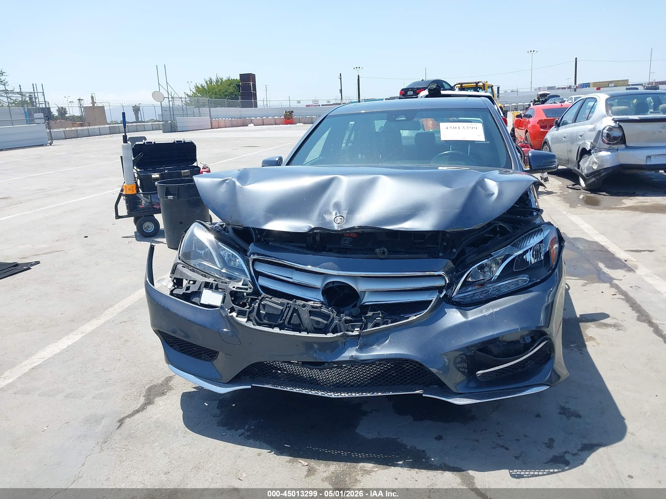 2014 Mercedes-benz E 350   Light Blue vin: WDDHF5KB5EB042971