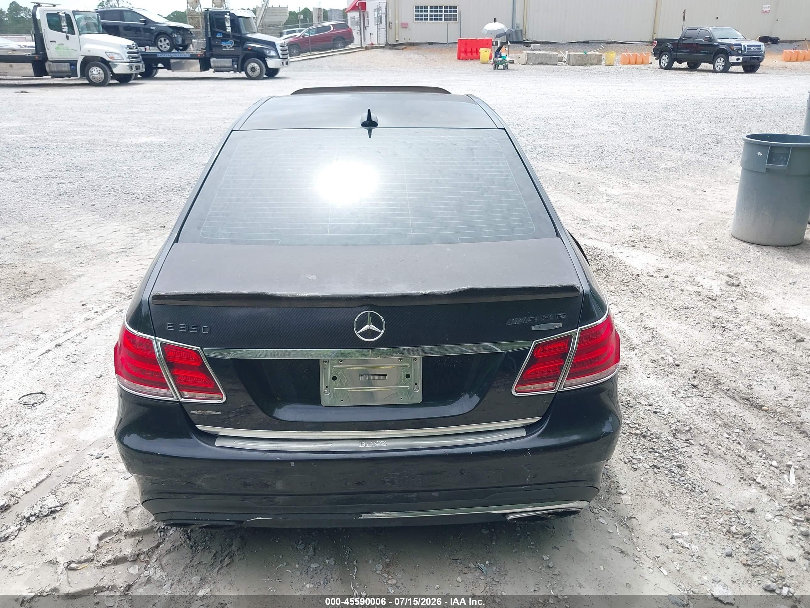 2014 Mercedes-benz E 350   Black vin: WDDHF5KB5EB056868
