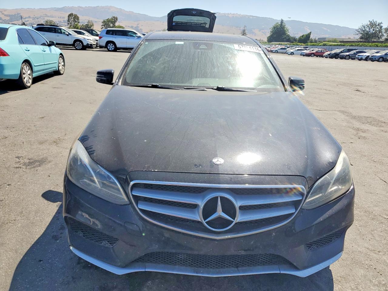2015 Mercedes-benz E Черный vin: WDDHF5KB5FB083344