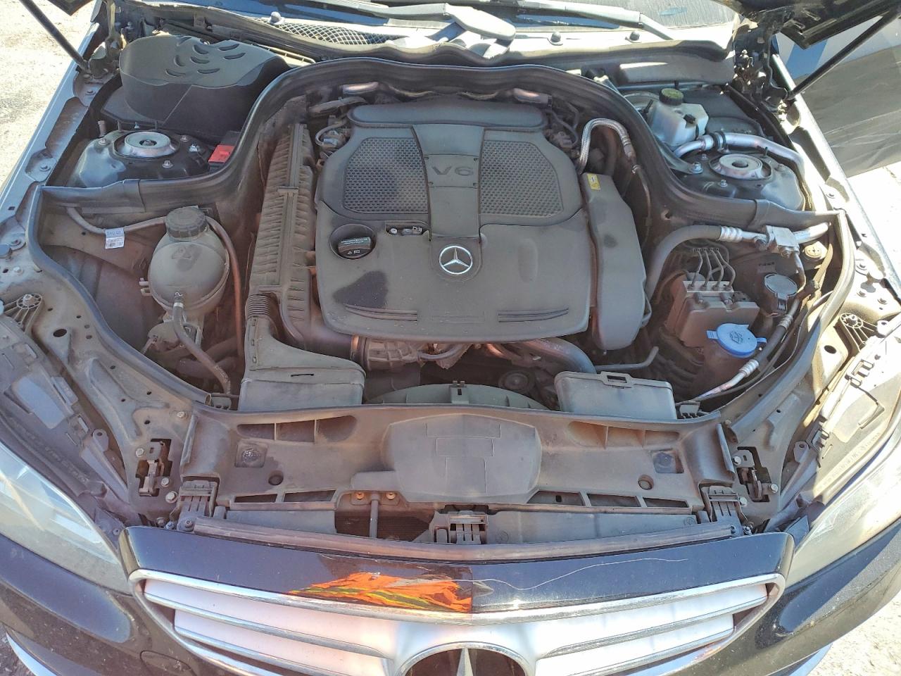 2015 Mercedes-benz E Черный vin: WDDHF5KB5FB083344