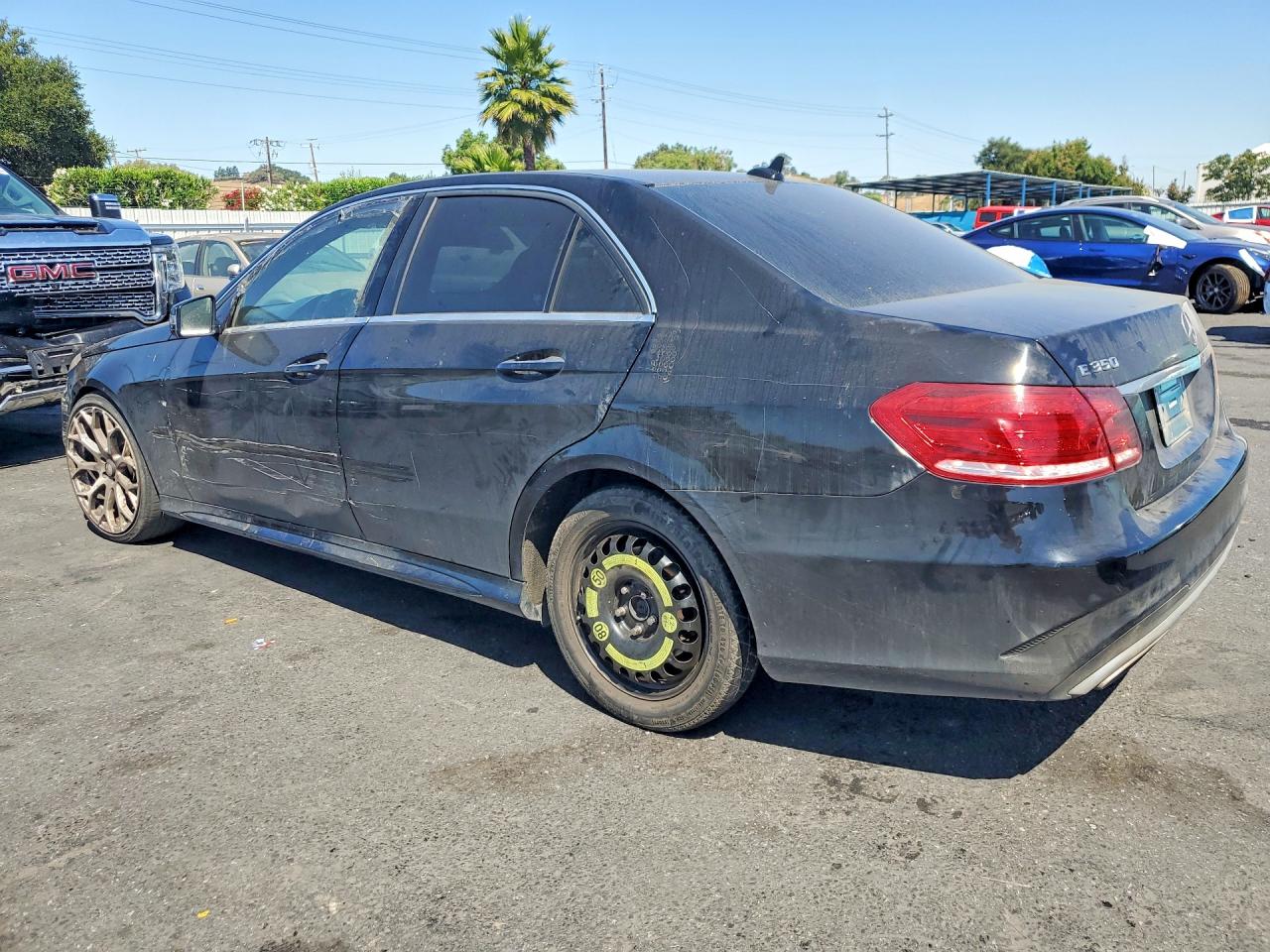 2015 Mercedes-benz E Черный vin: WDDHF5KB5FB083344