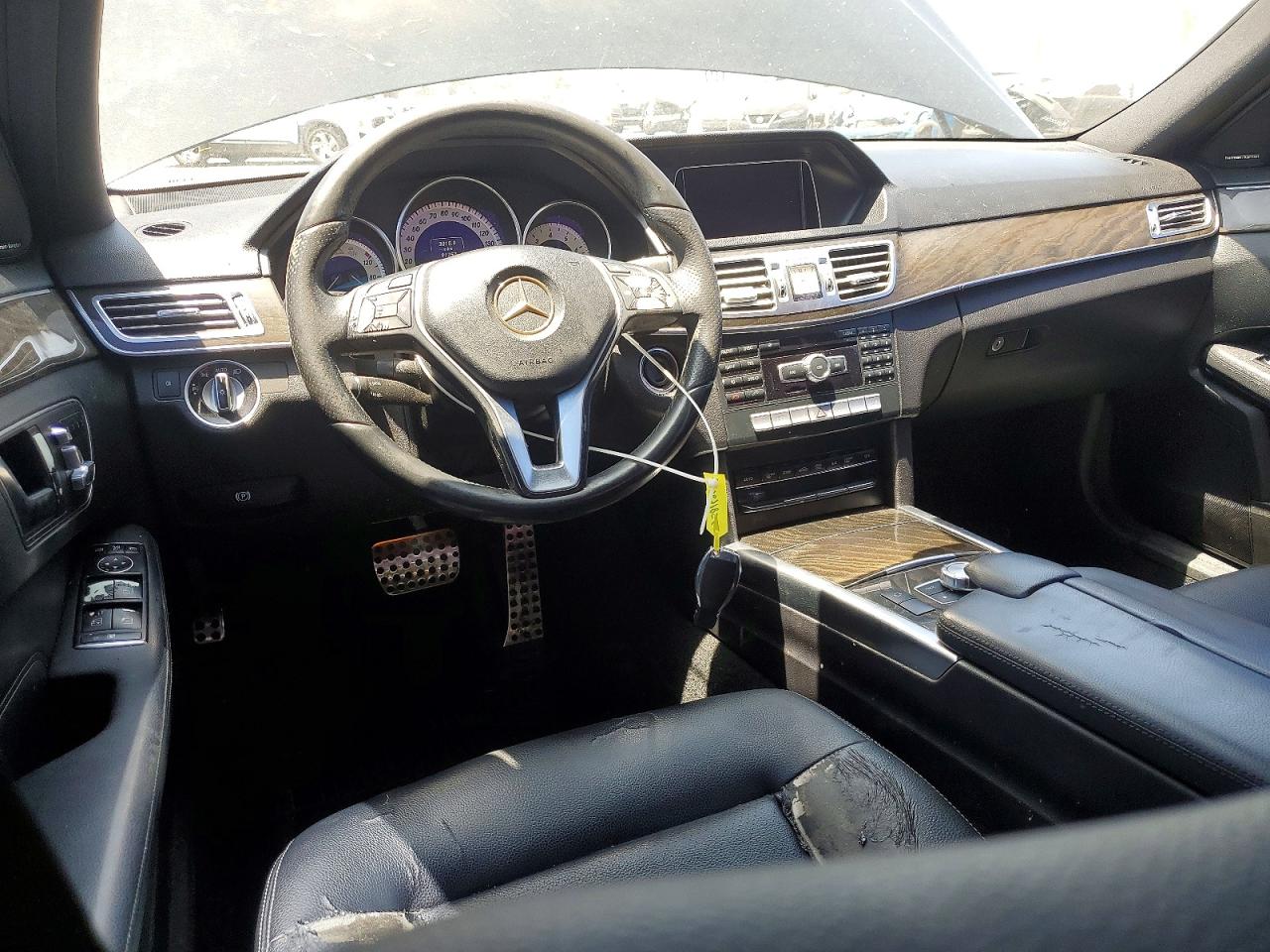 2015 Mercedes-benz E 350 Black vin: WDDHF5KB5FB109988