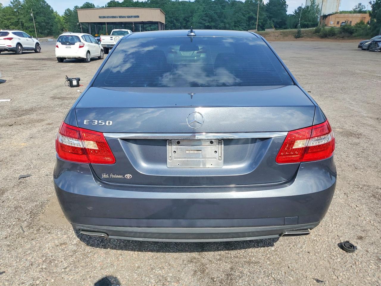 2012 Mercedes-benz E 350 Gray vin: WDDHF5KB6CA552779