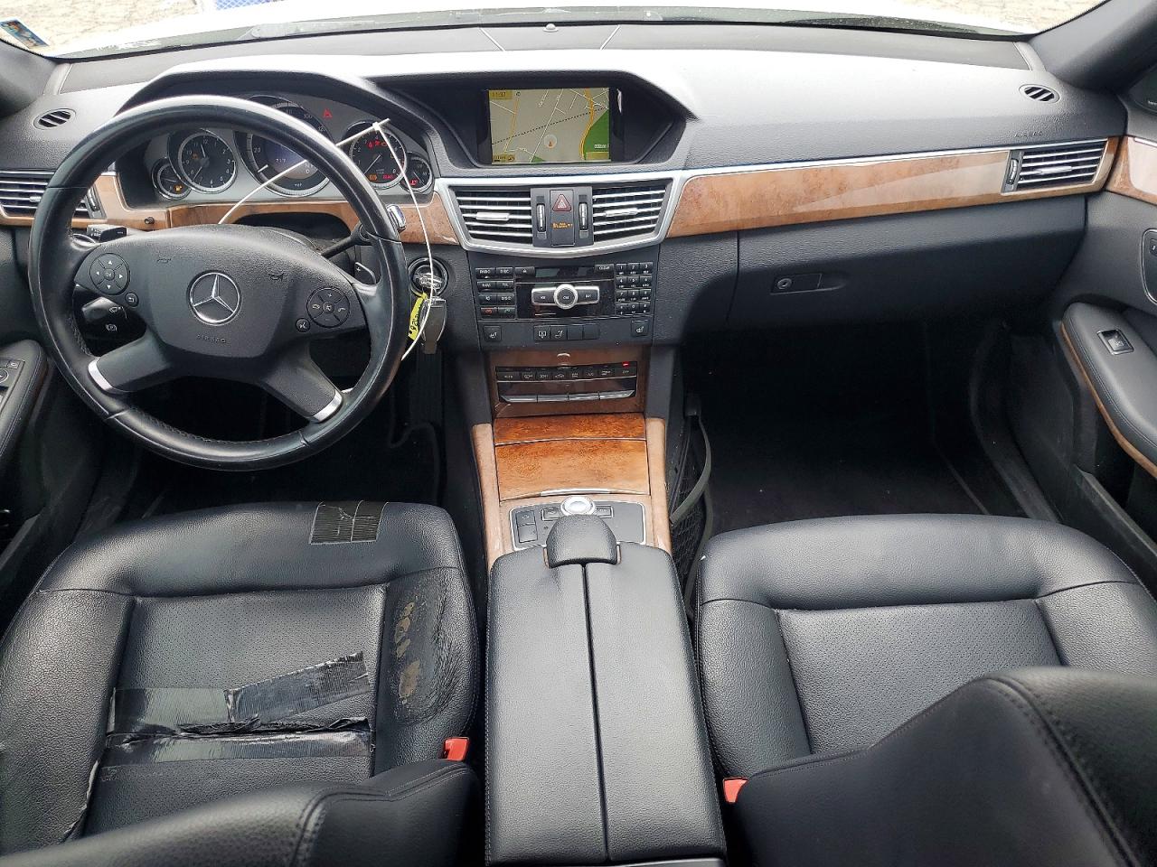 2012 Mercedes-benz E 350 White vin: WDDHF5KB6CA579805