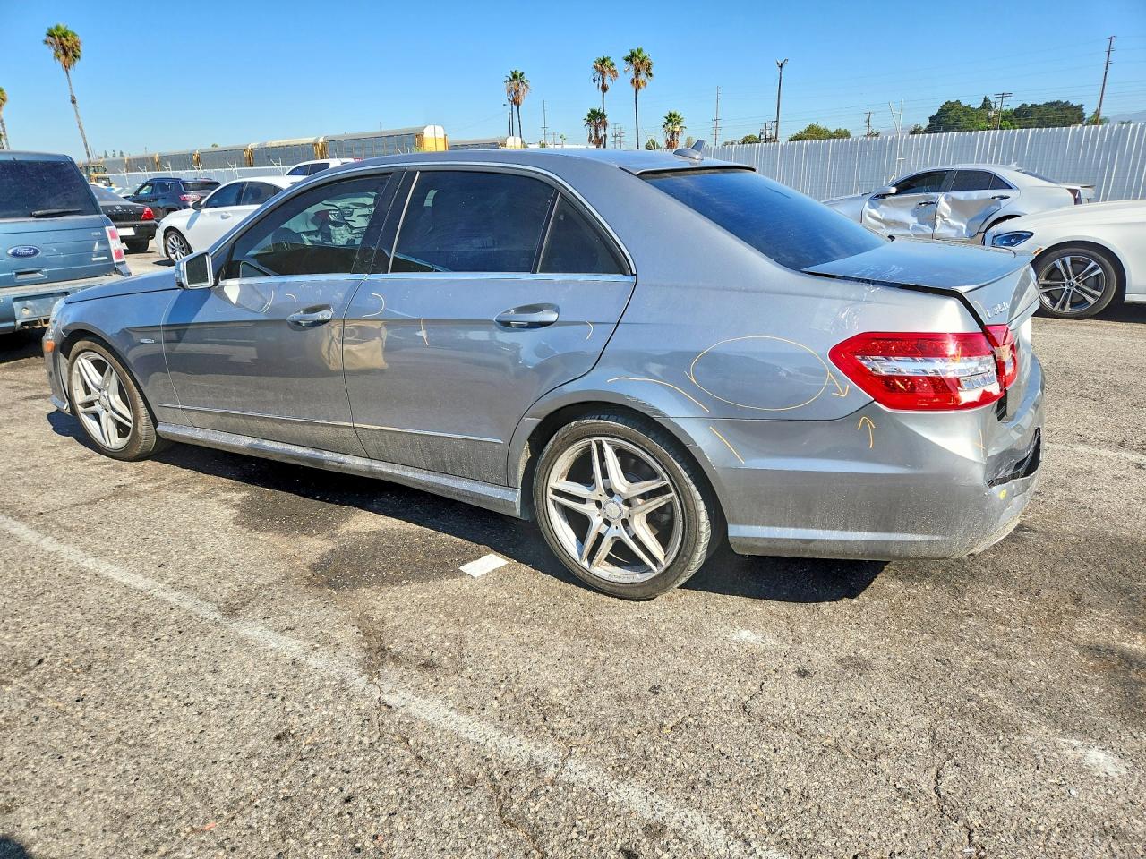 2012 Mercedes-benz E 350 Gray vin: WDDHF5KB6CA591257