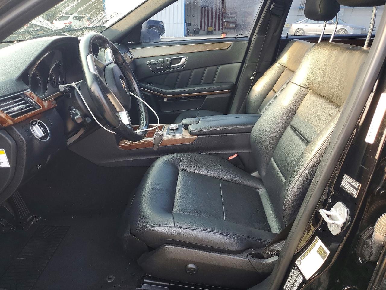 2012 Mercedes-benz E 350 Black vin: WDDHF5KB6CA629523