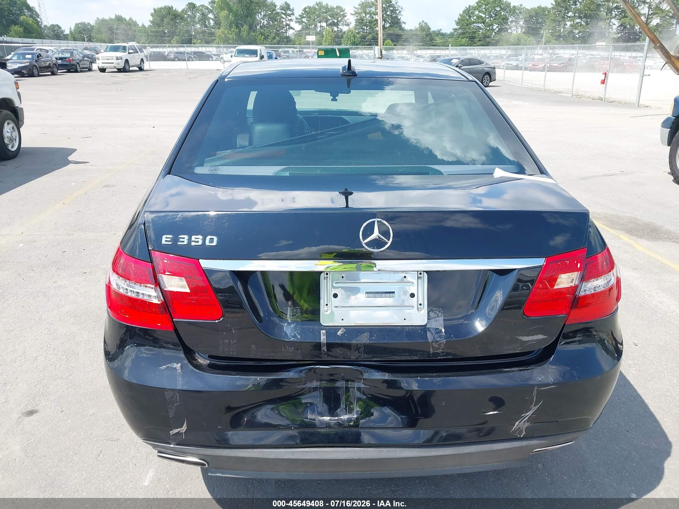 2012 Mercedes-benz E 350   Black vin: WDDHF5KB6CA635757