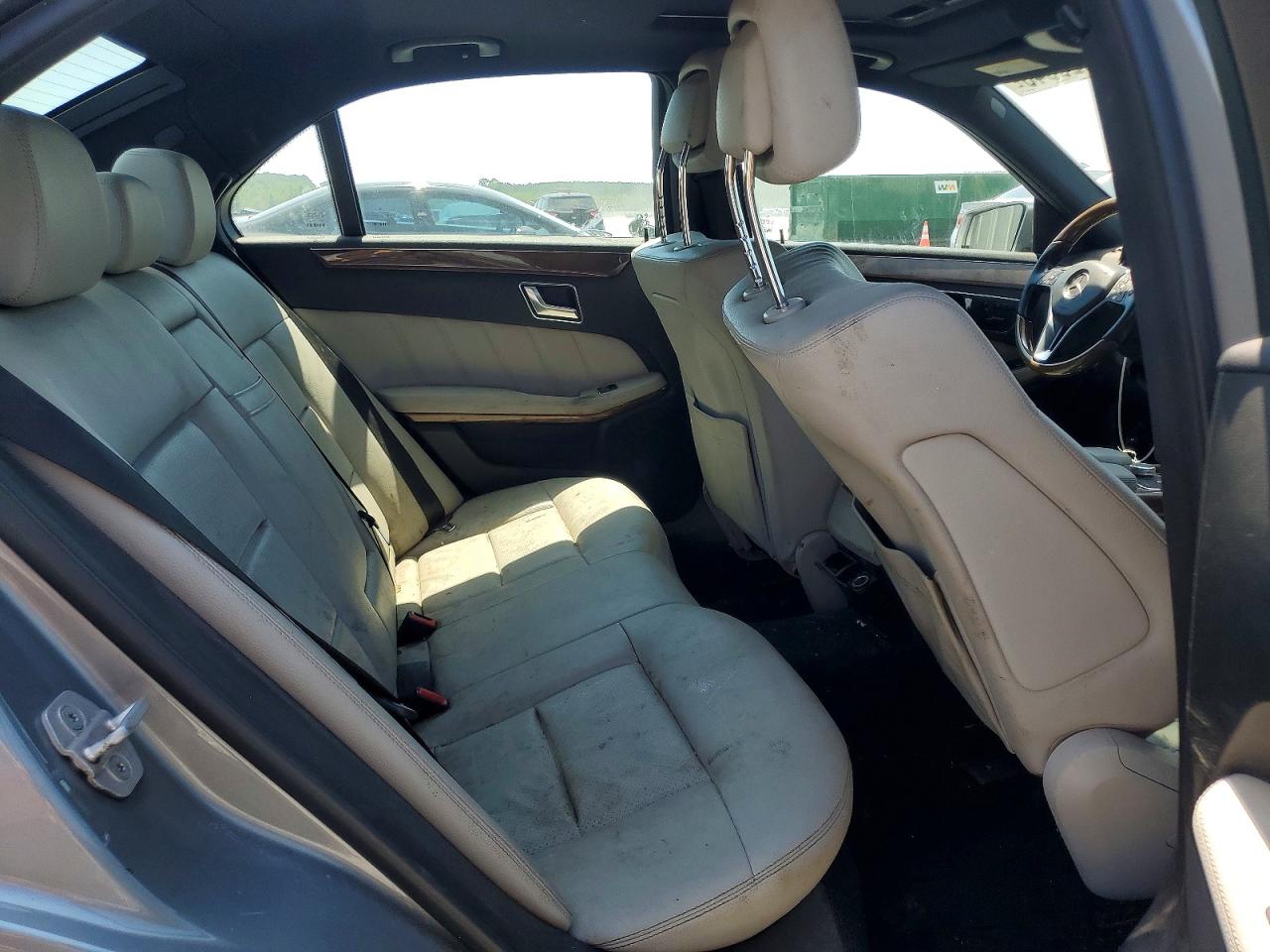 2012 Mercedes-benz E 350 Gray vin: WDDHF5KB6CA646192