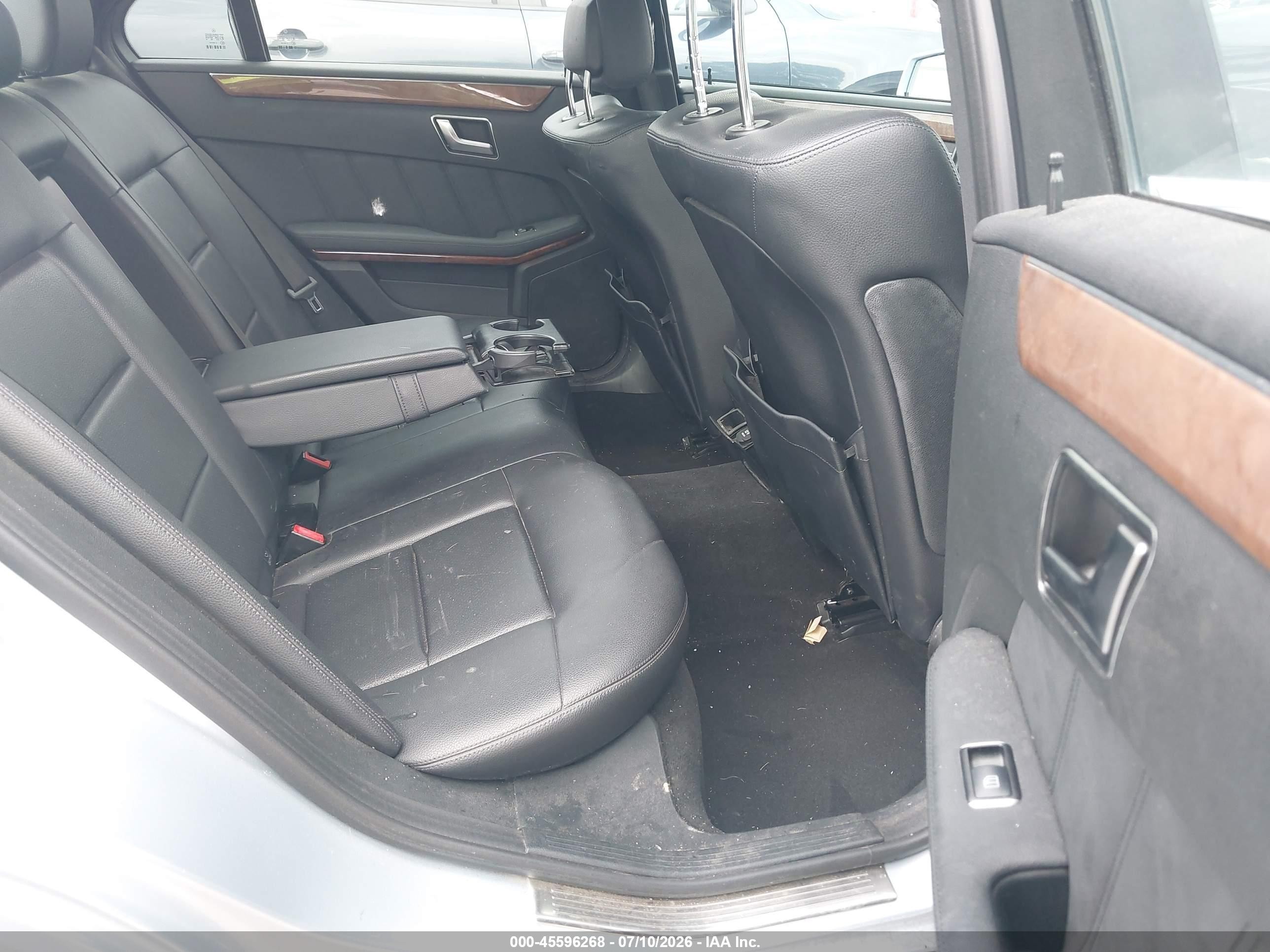 2013 Mercedes-benz E 350   Blue vin: WDDHF5KB6DA661597