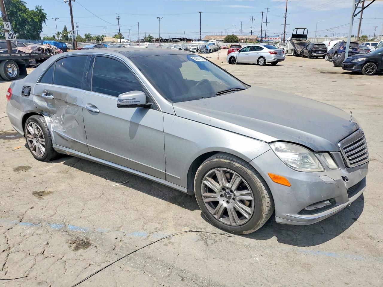2013 Mercedes-benz E 350 Silver vin: WDDHF5KB6DA666184