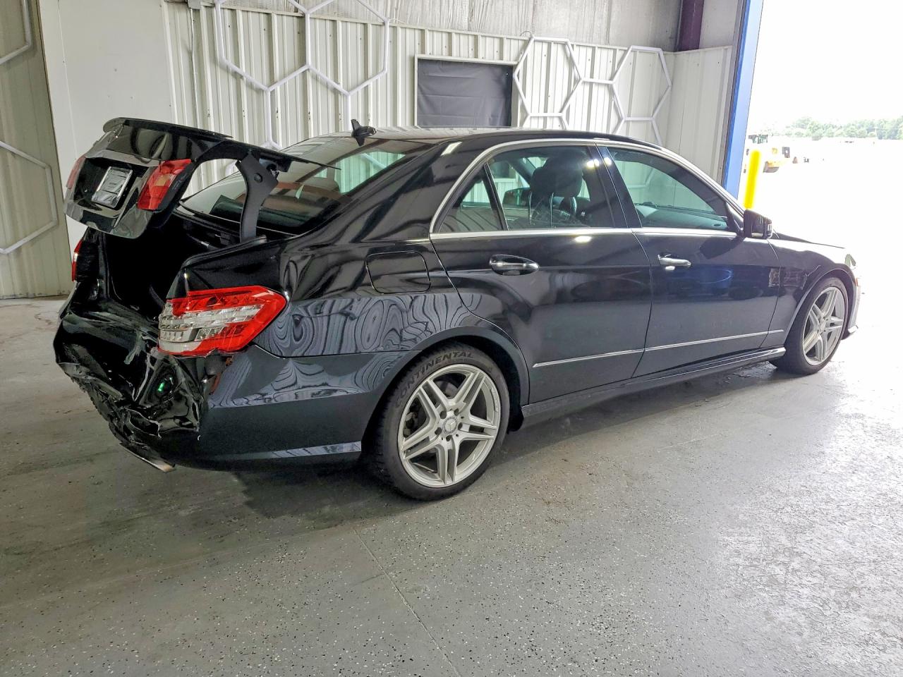 2013 Mercedes-benz E 350 Black vin: WDDHF5KB6DA672258