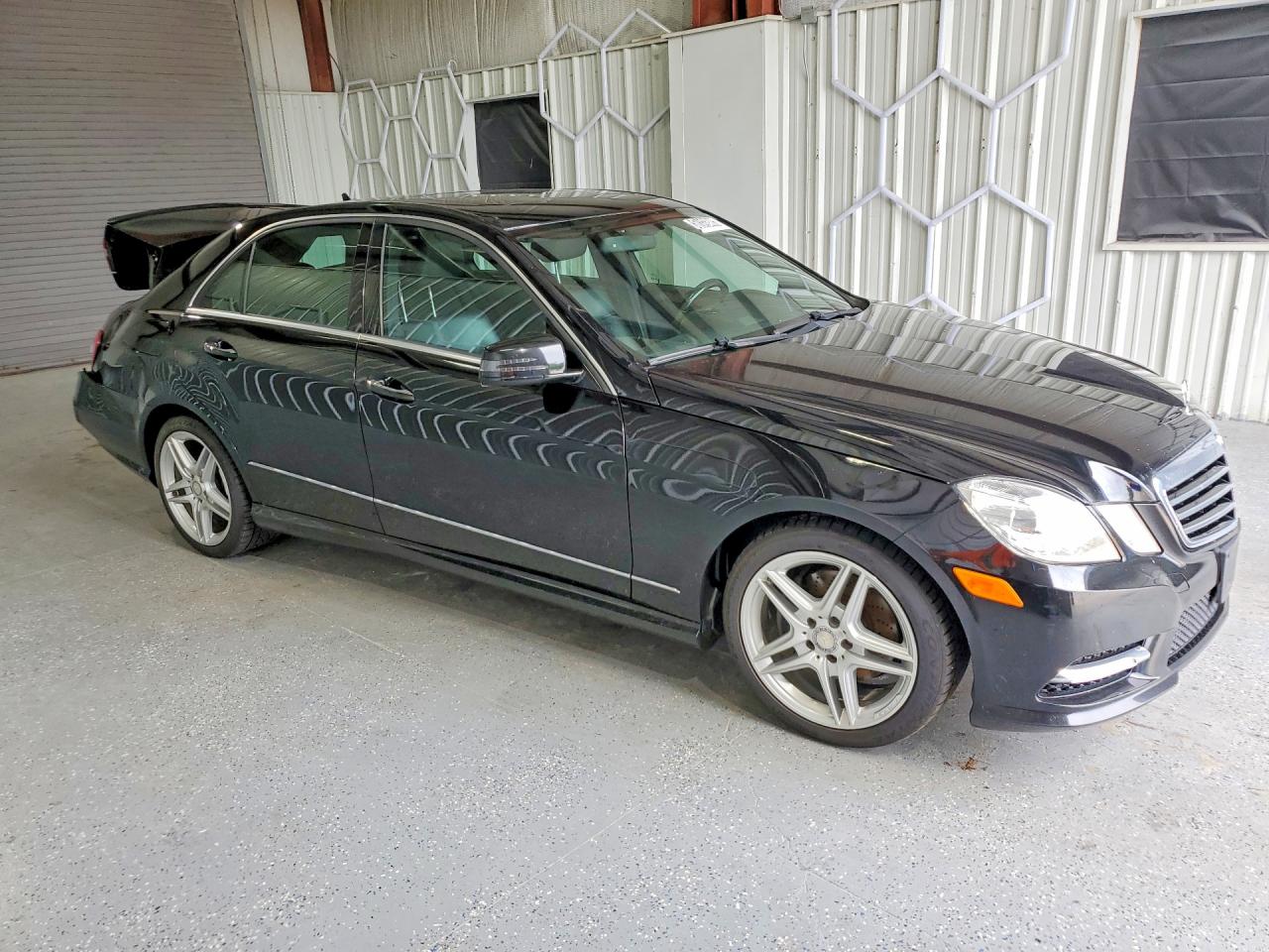 2013 Mercedes-benz E 350 Black vin: WDDHF5KB6DA672258