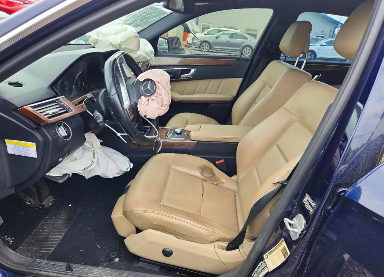 2013 Mercedes-benz E 350 Black vin: WDDHF5KB6DA691005