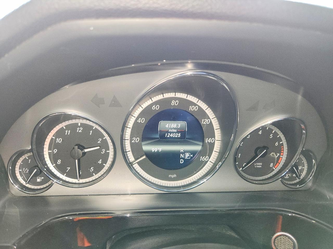 2013 Mercedes-benz E 350 Угольный vin: WDDHF5KB6DA707686