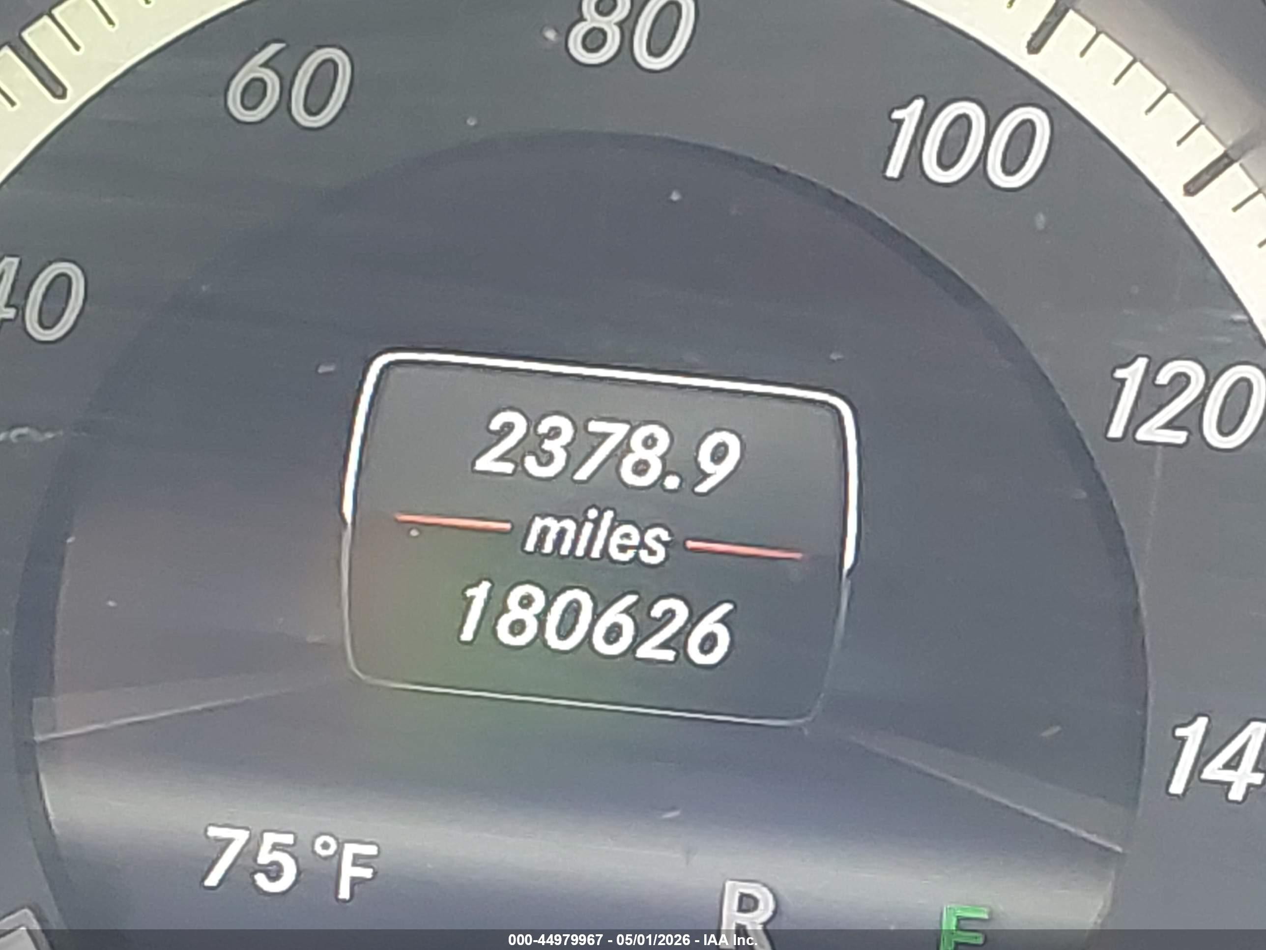 2013 Mercedes-benz E 350   White vin: WDDHF5KB6DA720325