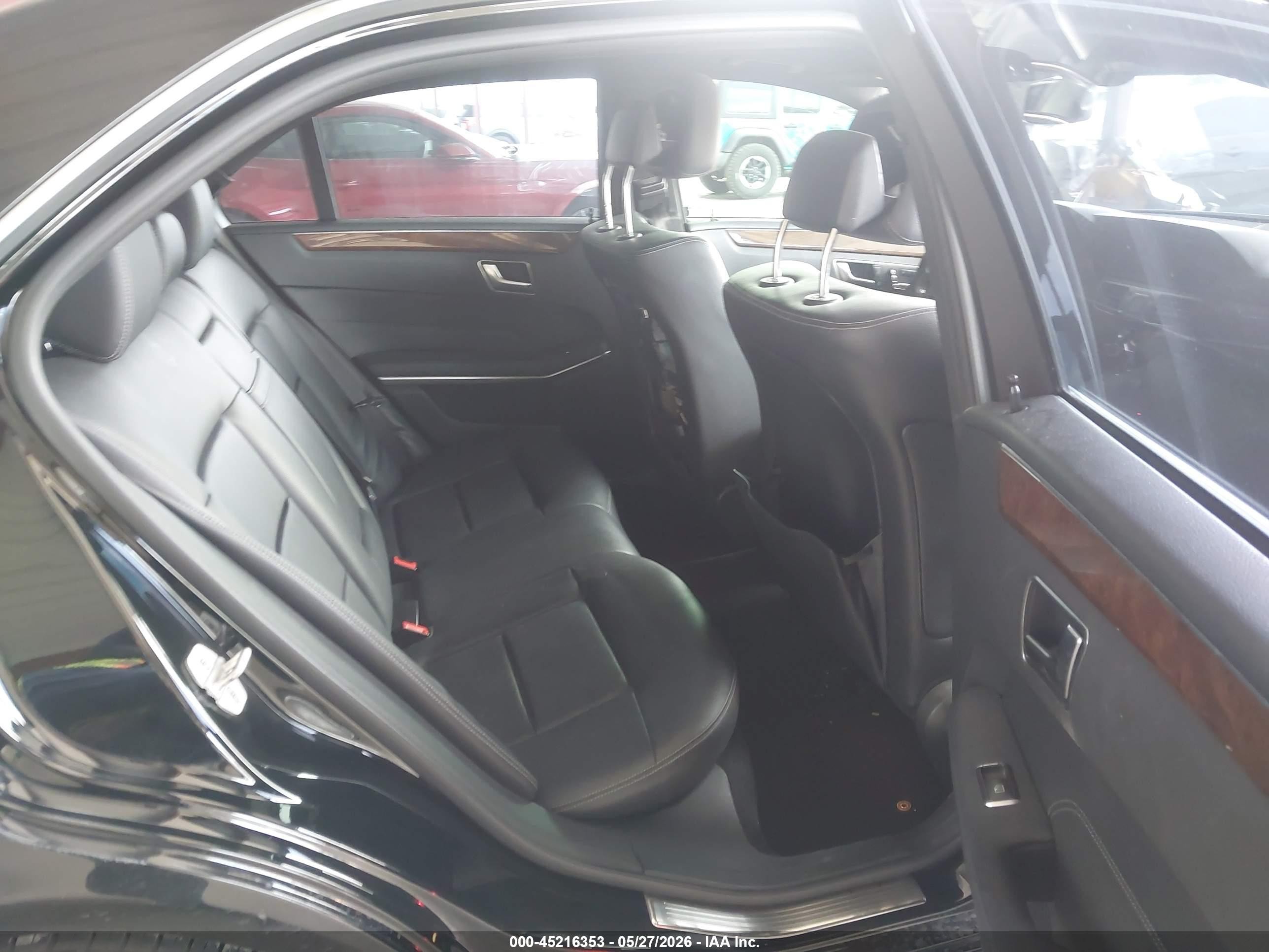 2014 Mercedes-benz E 350   Black vin: WDDHF5KB6EA790506