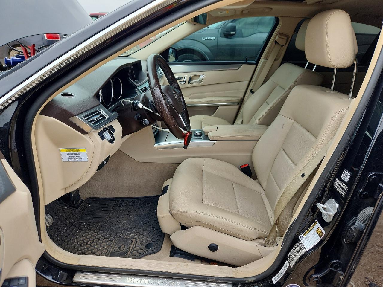 2014 Mercedes-benz E 350 Black vin: WDDHF5KB6EA794832