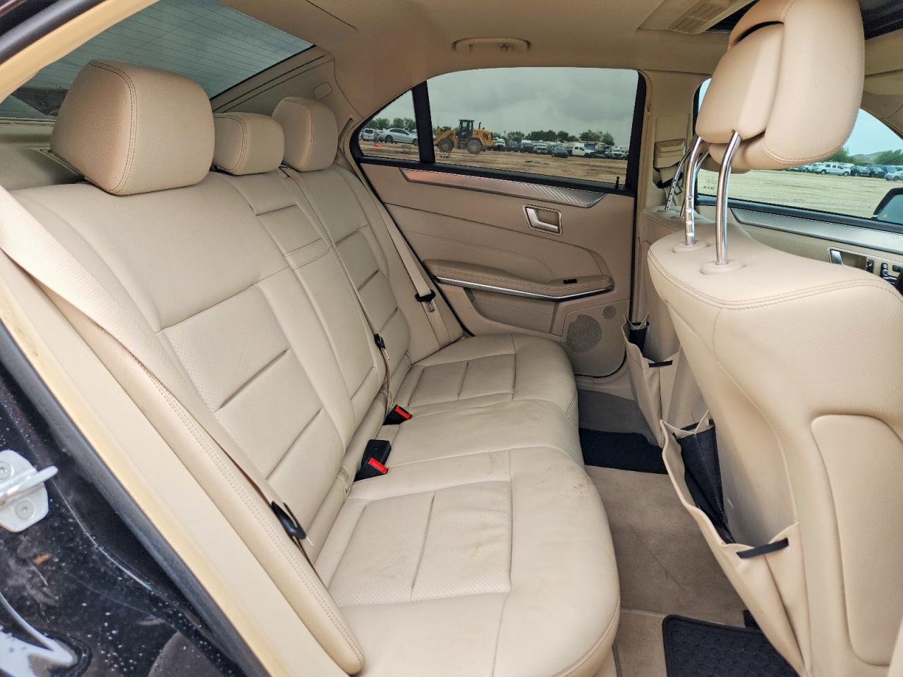 2014 Mercedes-benz E 350 Black vin: WDDHF5KB6EA794832