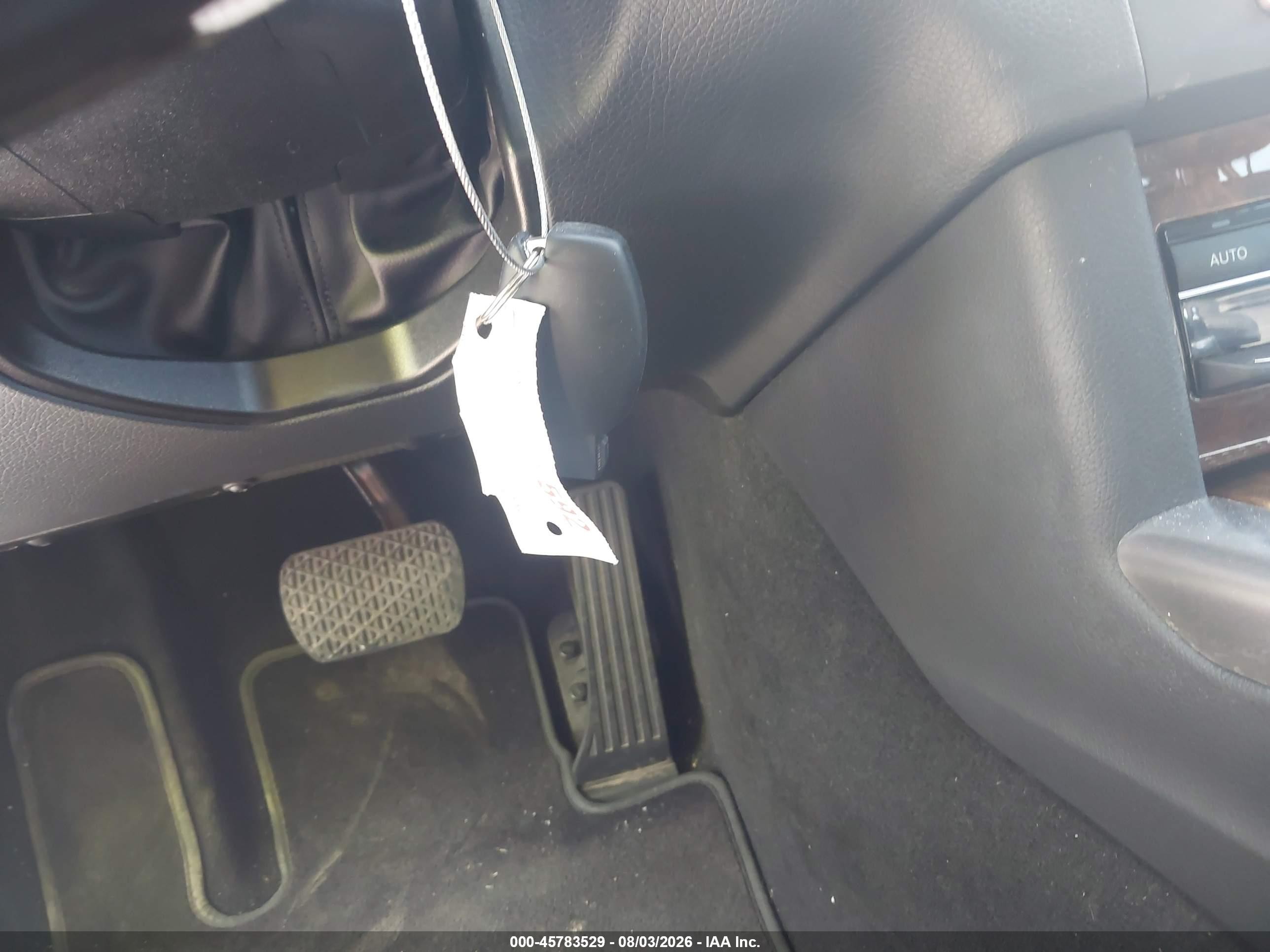 2014 Mercedes-benz E 350   Белый vin: WDDHF5KB6EA890590