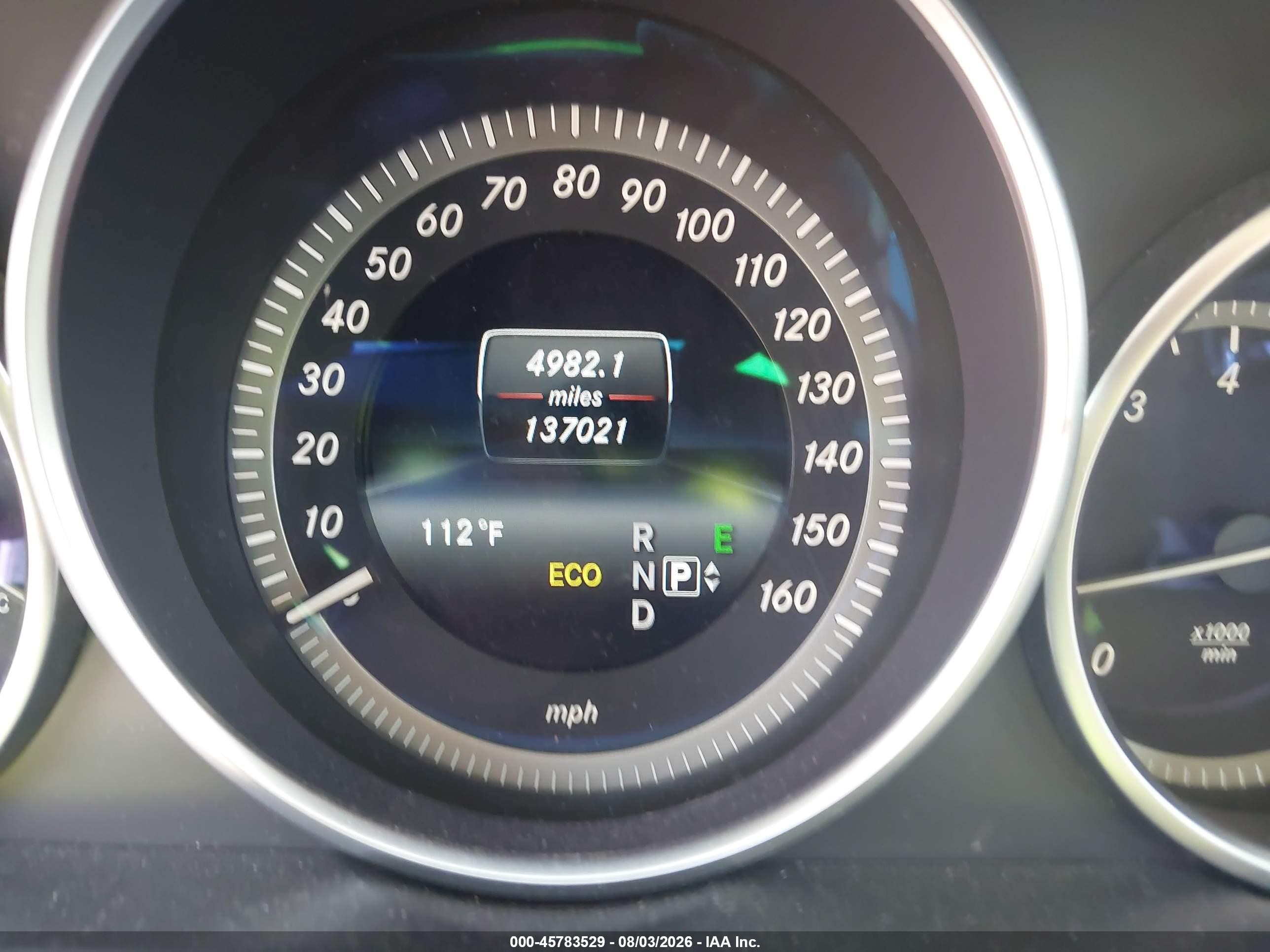 2014 Mercedes-benz E 350   Белый vin: WDDHF5KB6EA890590